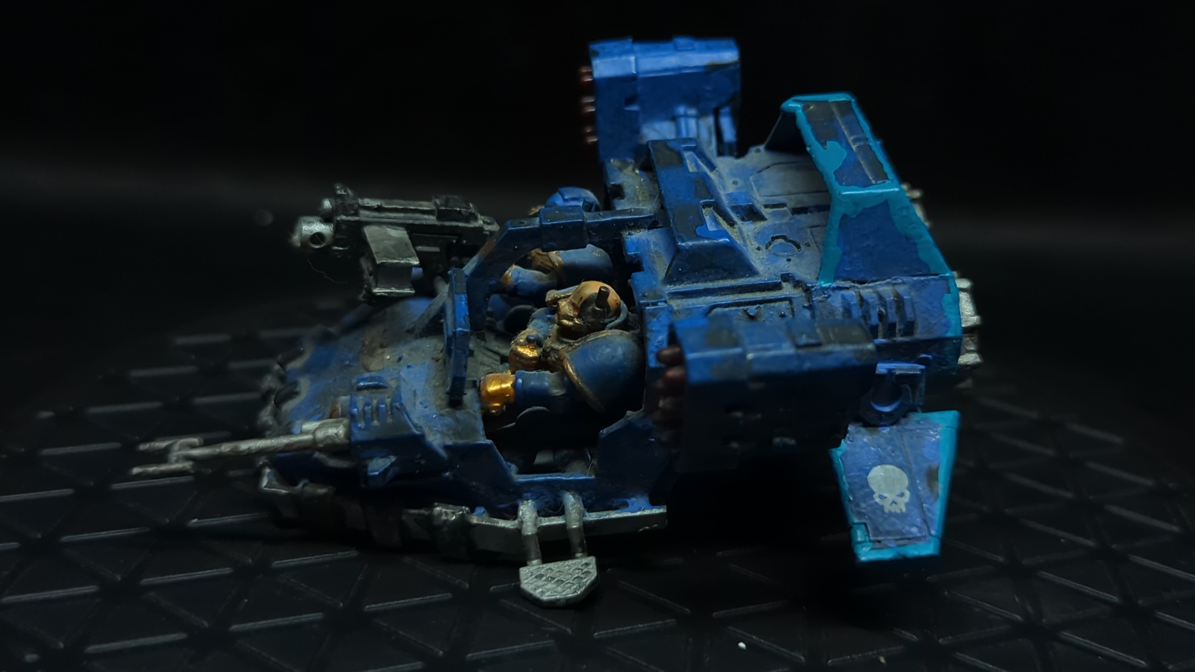 Warhammer 40k Space Marines Land Speeder x1 Miniatures