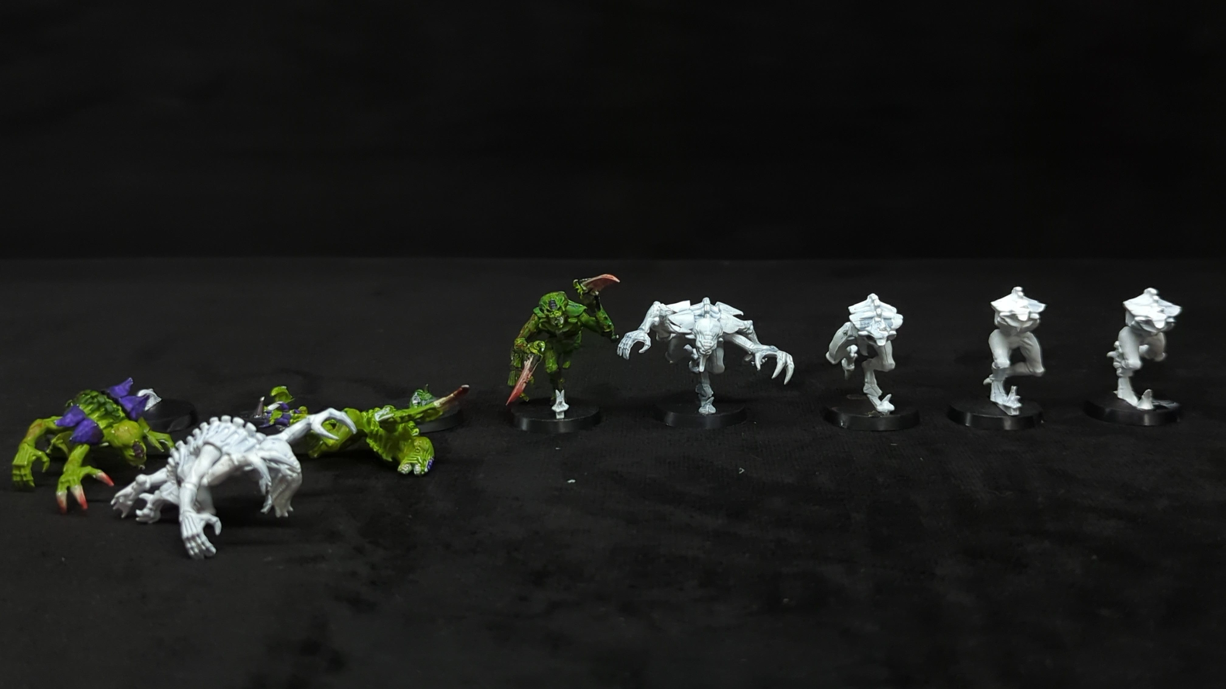 Warhammer 40k Tyranids Genestealers x8