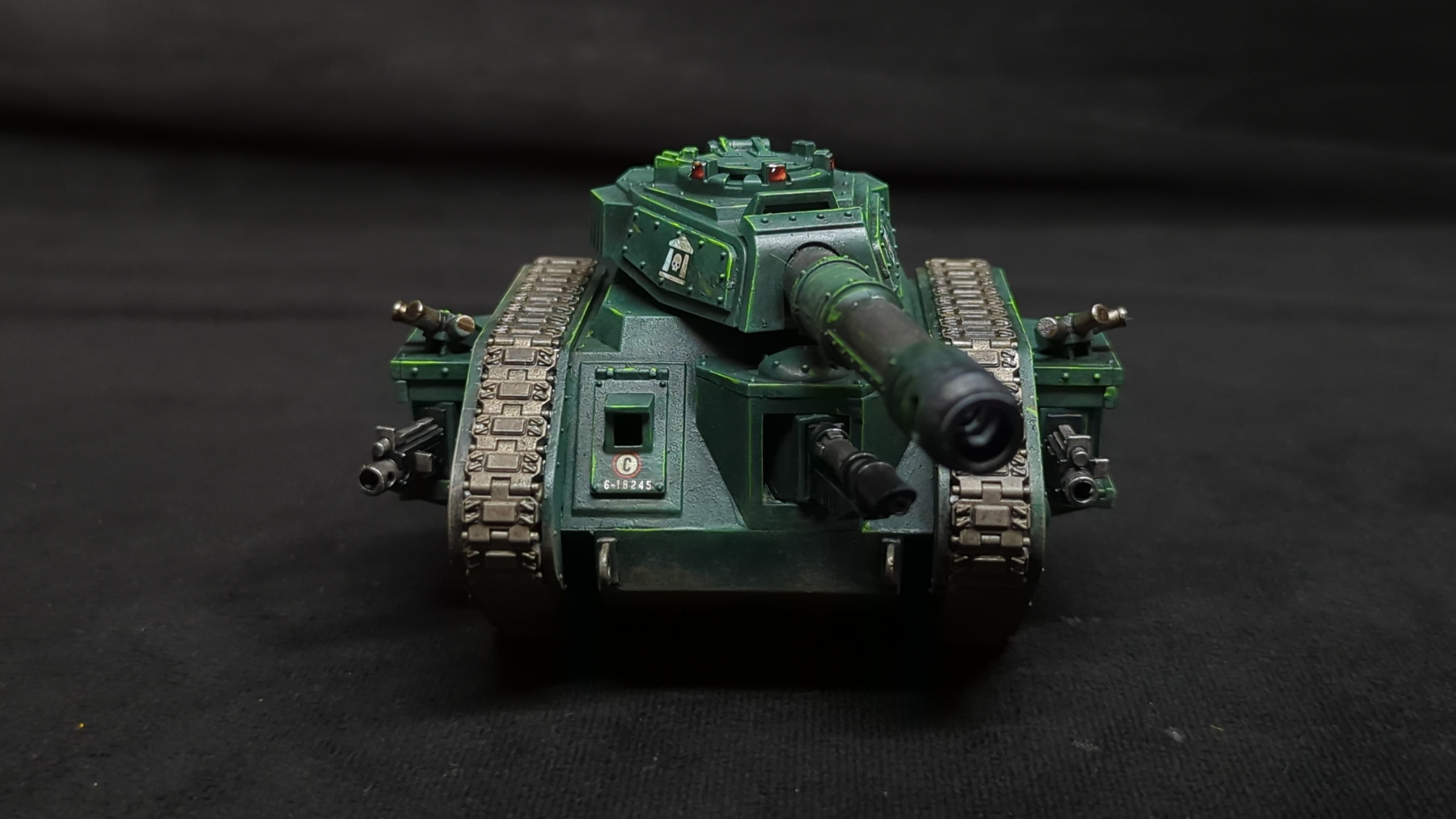 Warhammer 40k Astra Militarum Leman Russ Battle Tank Multi-kit x1 Painted