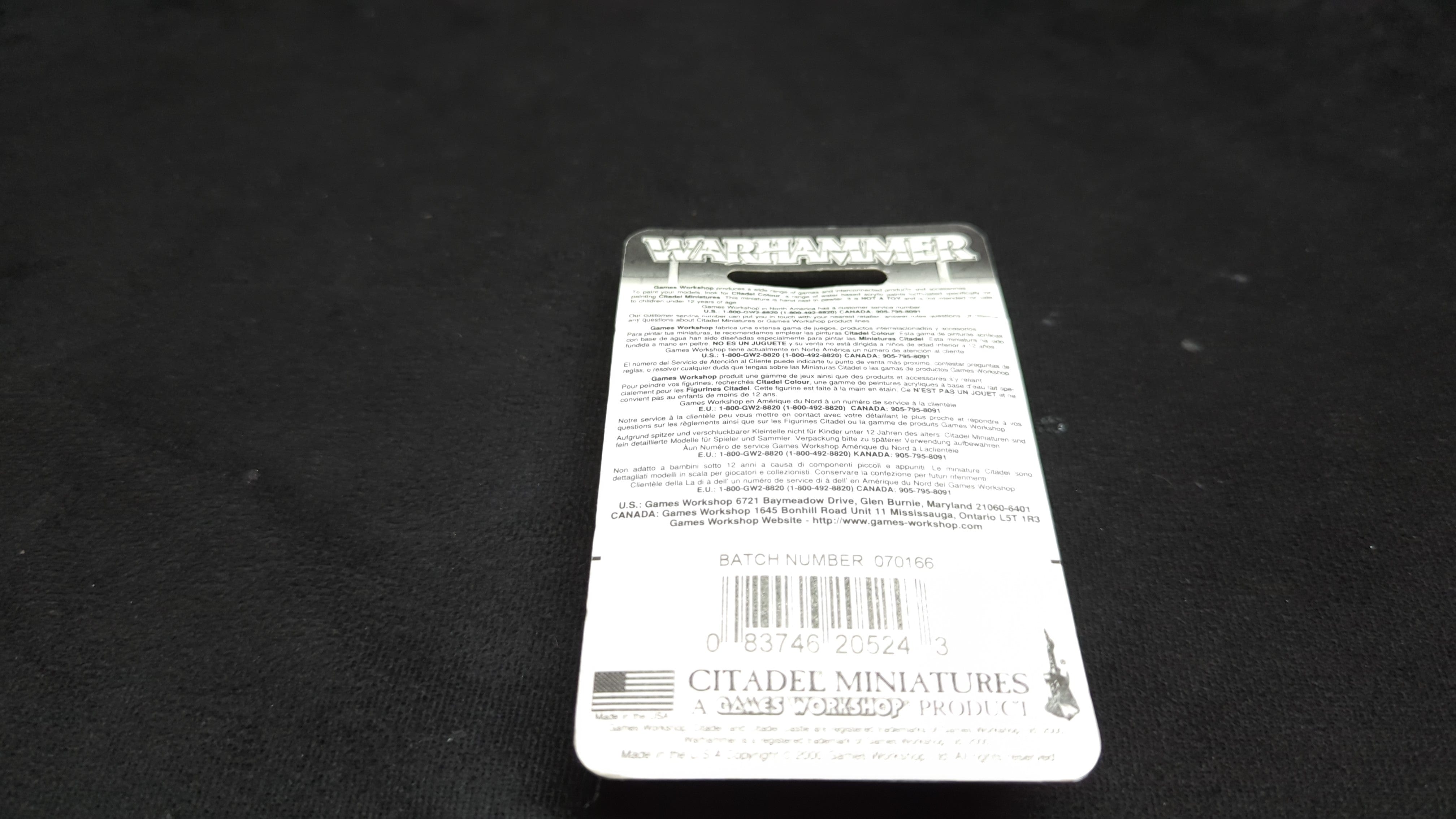 The Old World The Old World Warrior of Chaos Chaos Mounted Sorcerer (Metal) x1