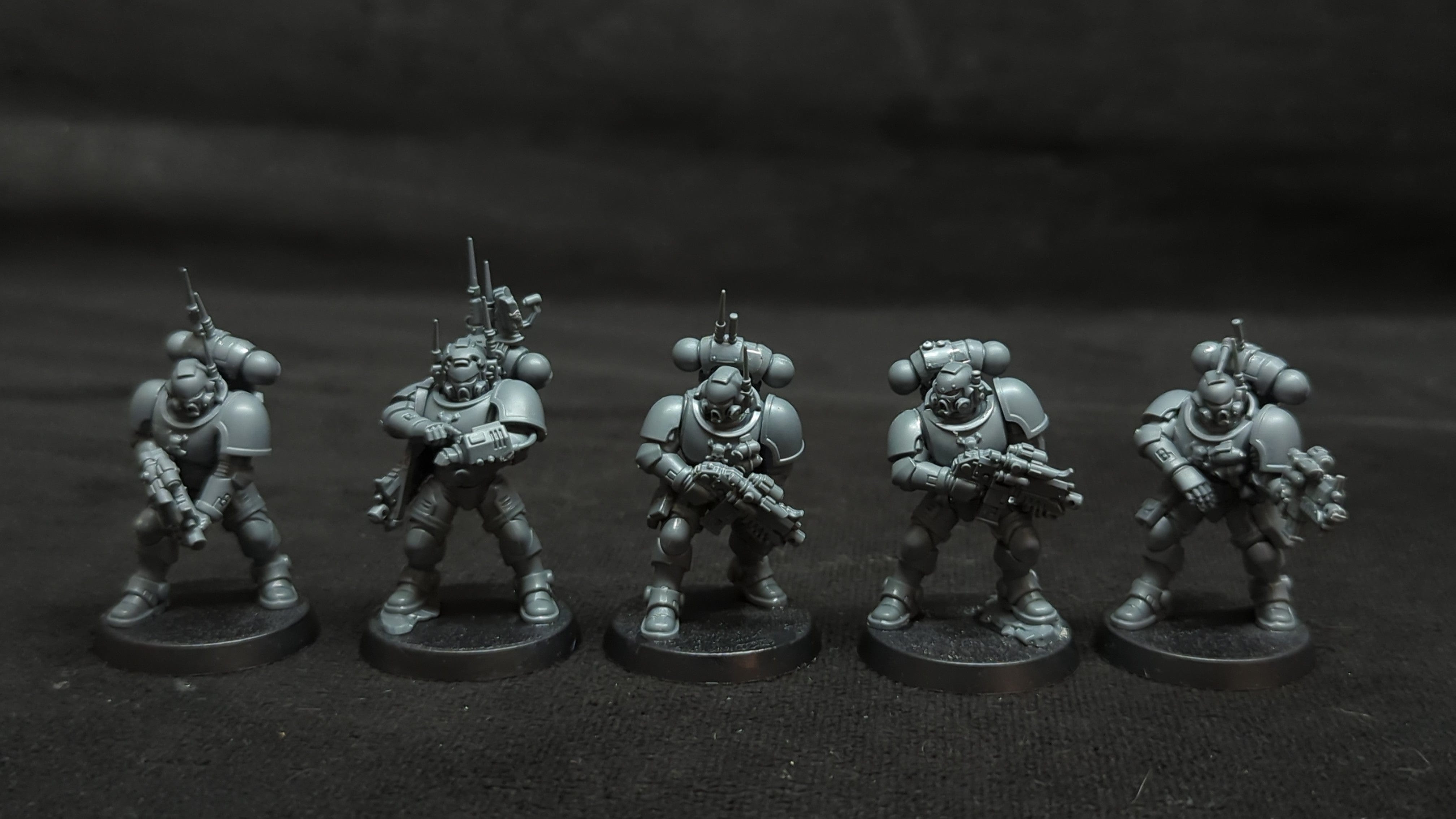 Warhammer 40k Space Marines Infiltrators x5