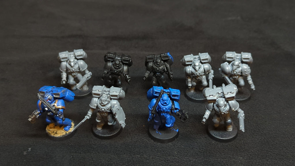 Warhammer 40k Space Marine Assault Squad x9