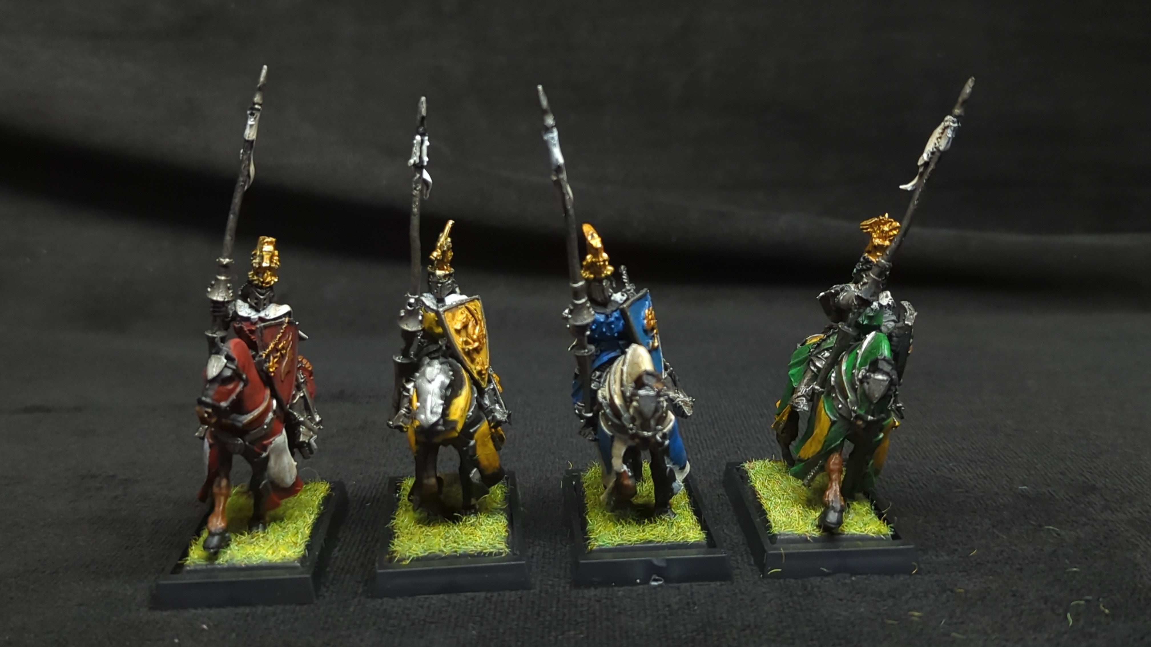 The Old World The Old World Kingdom of Bretonnia Grail Knights x4 Painted