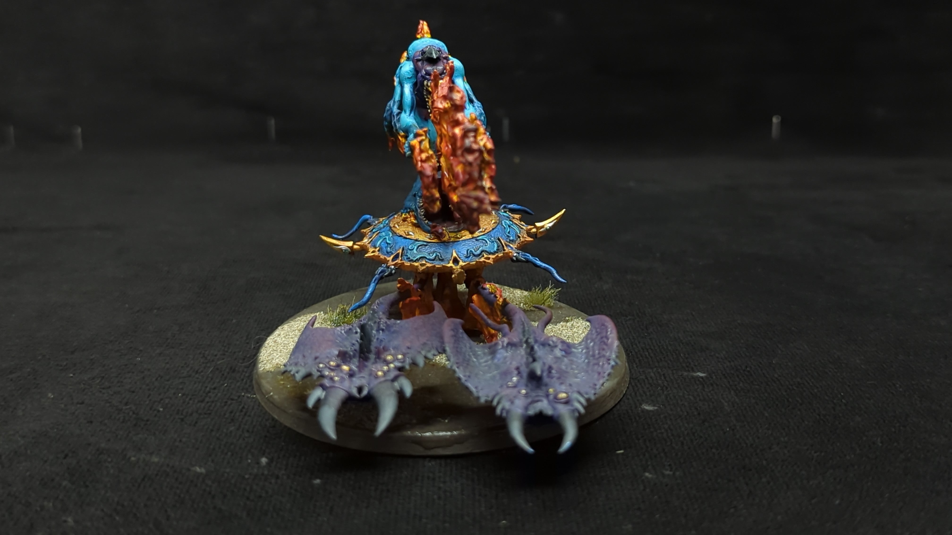 Warhammer Chaos Daemons Exalted Flamer of Tzeentch on Burning Chariot x1 Painted