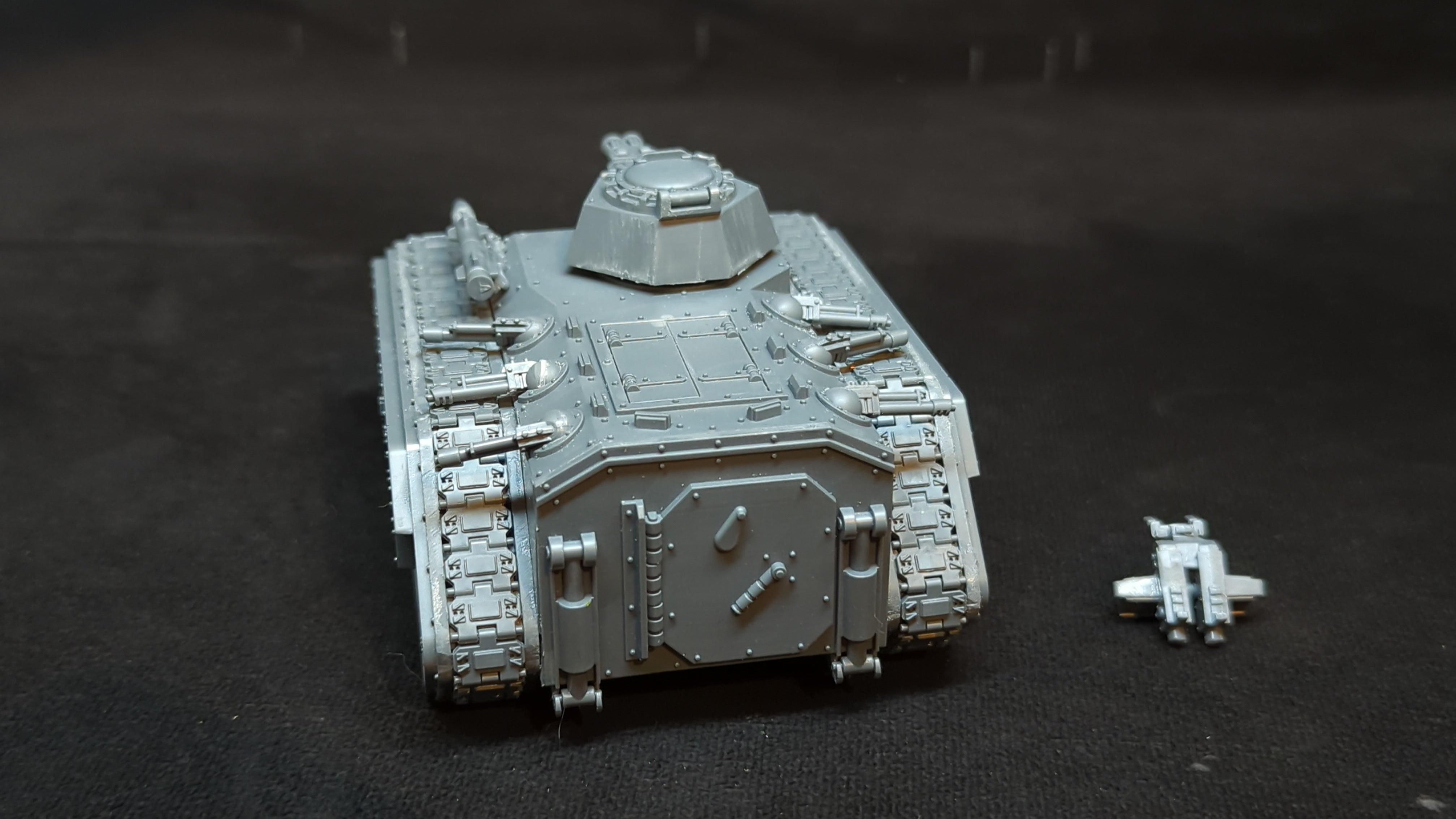 Warhammer 40k Astra Militarum Chimera x1