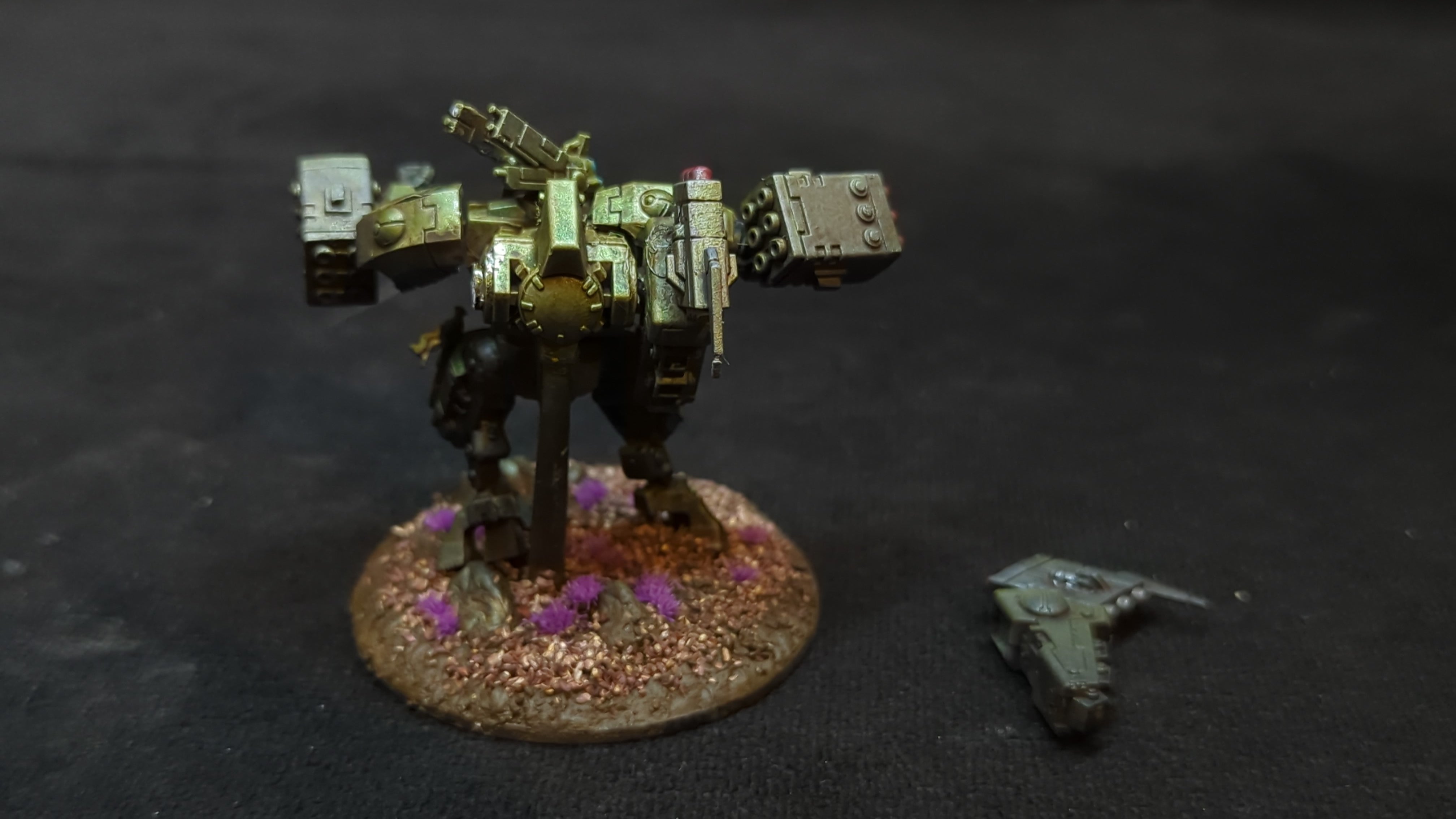 Warhammer 40k T'au Empire Commander x1 Painted