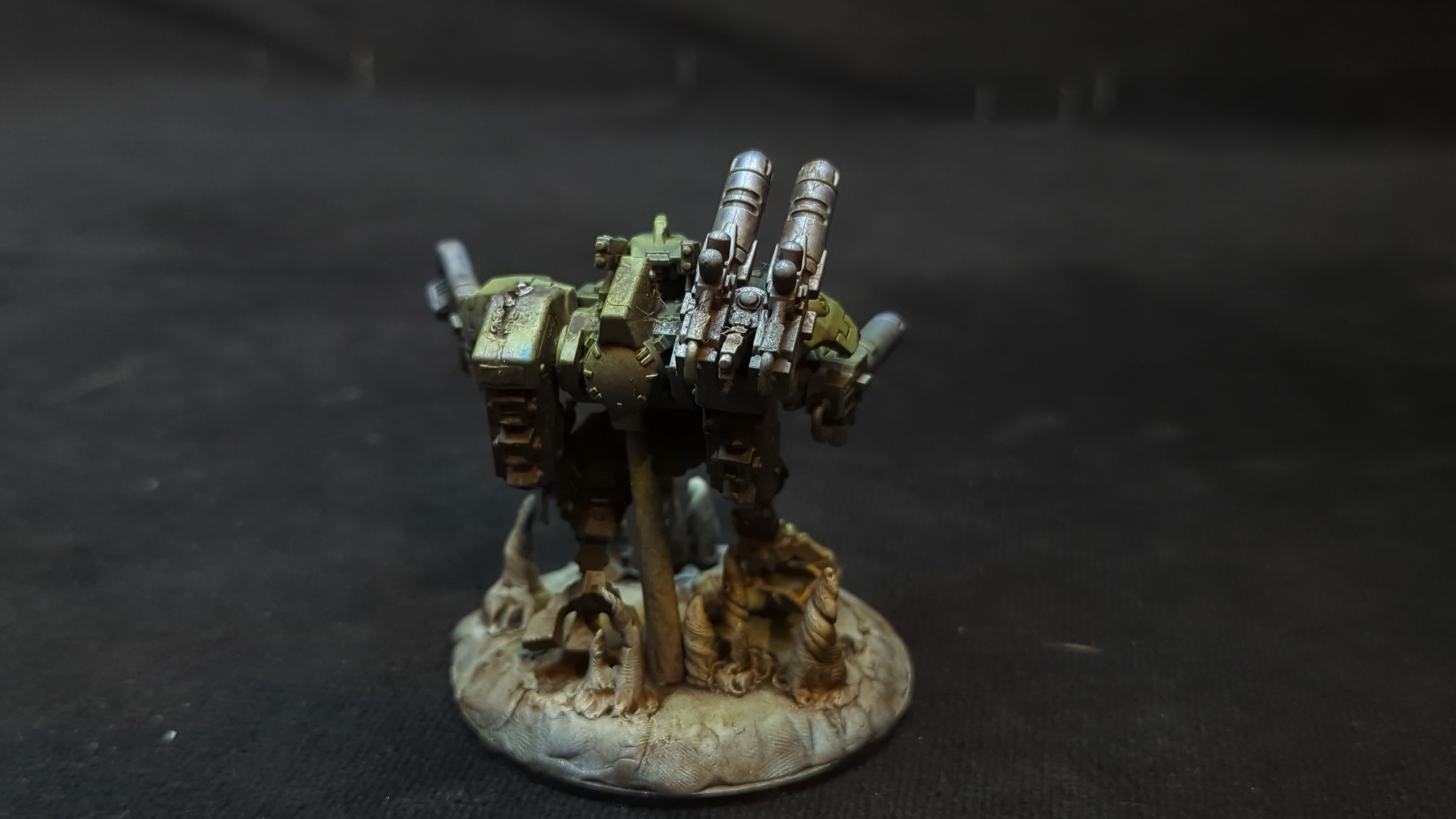 Warhammer 40k T'au Empire Commander x1 Painted