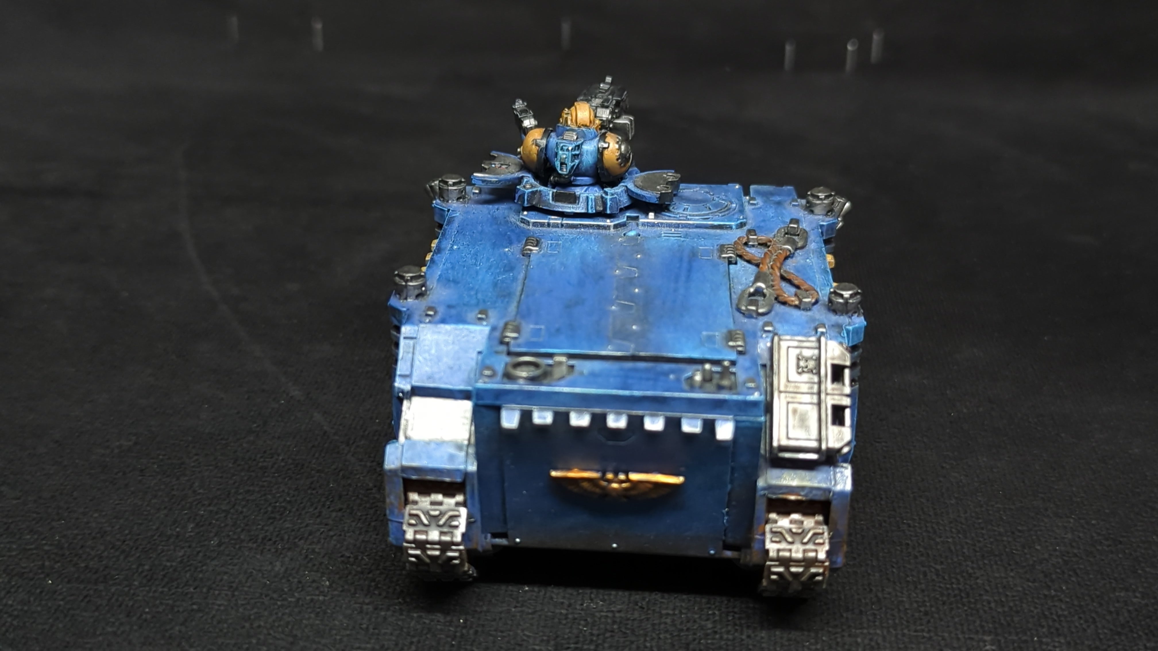 Warhammer 40k Space Marines Rhino MK3 x1