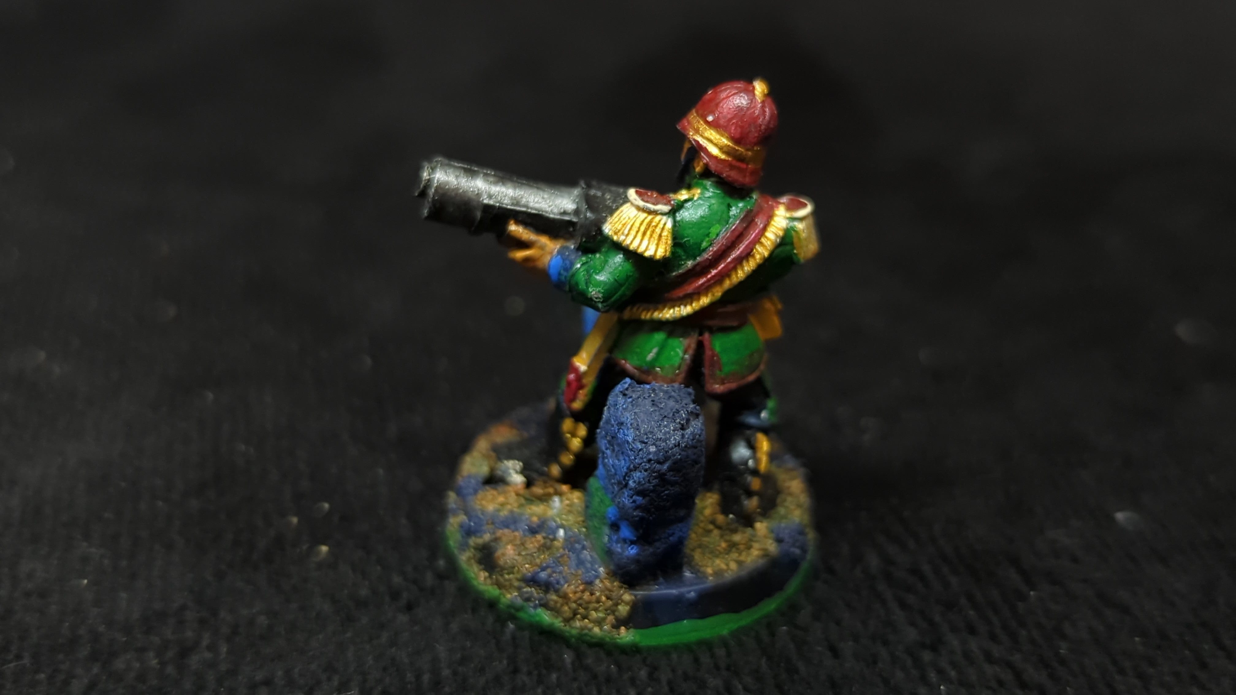 Warhammer 40k Astra Militarum Paetorian Guard with Grenade Launcher x1 OOP Painted