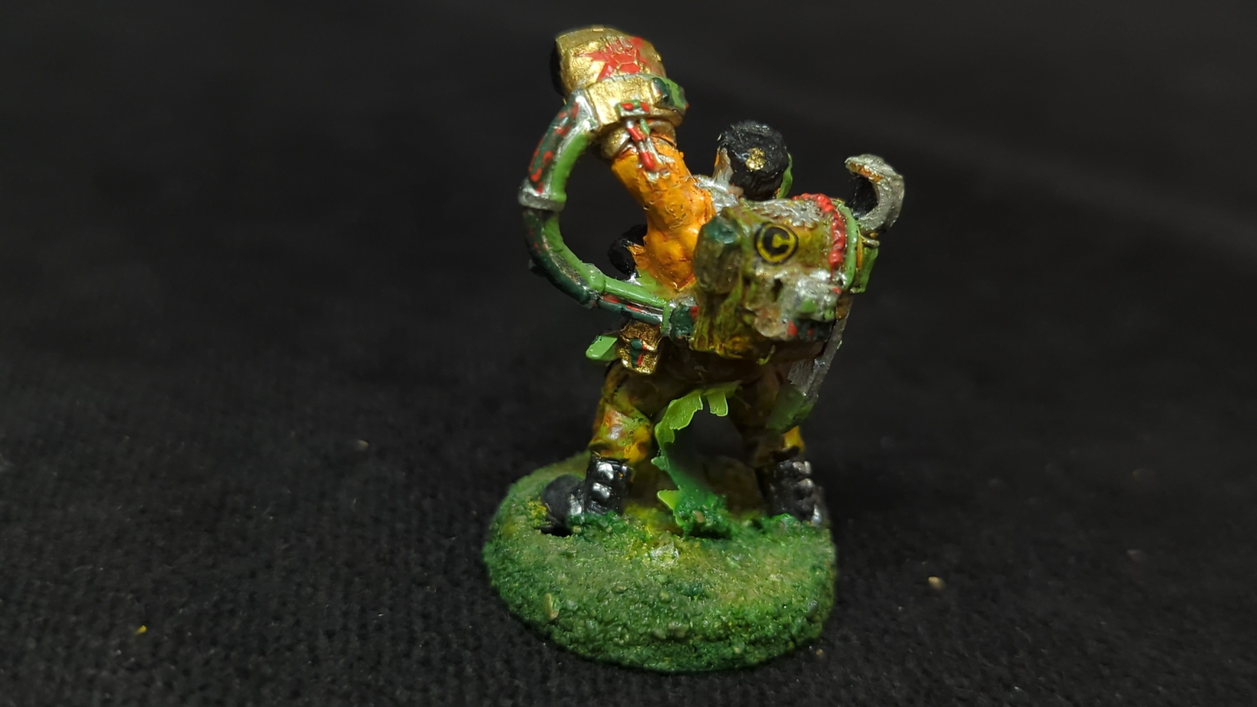 Warhammer 40k Astra Mlitarum Catachan Jungle Fighters Company Commander x1 OOP Painted