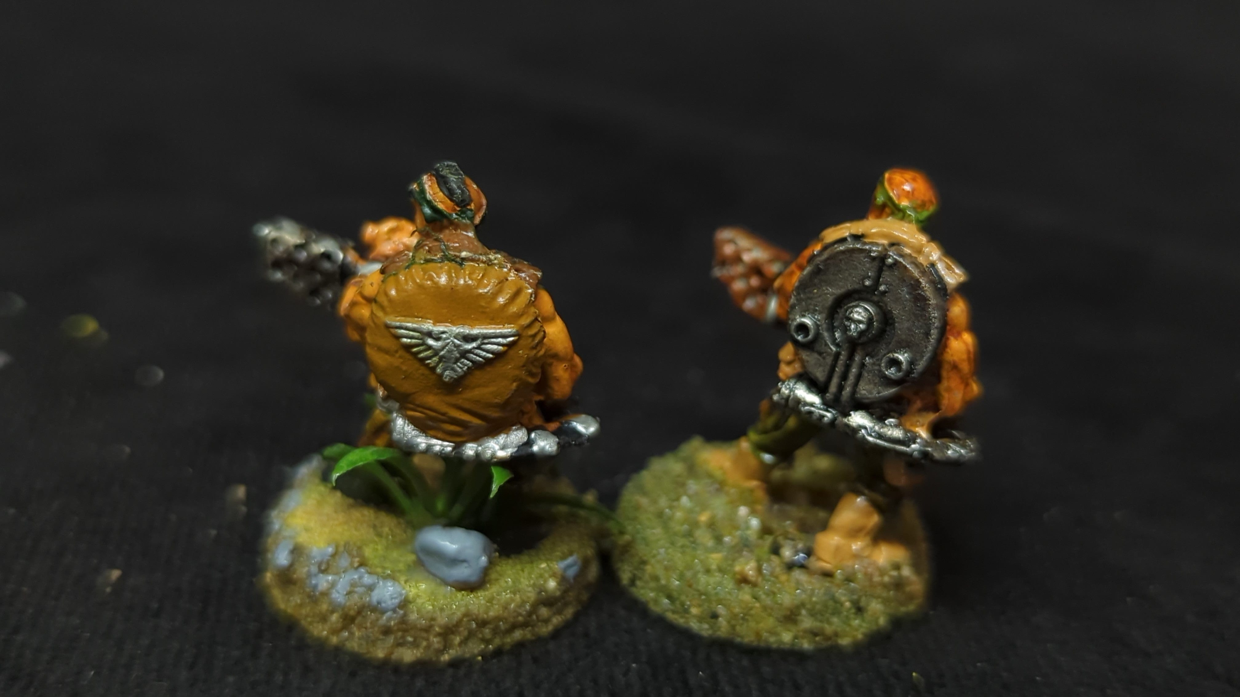 Warhammer 40k Astra Mlitarum Catachan Jungle Fighters Heavy Flamers Unit x2 OOP Painted