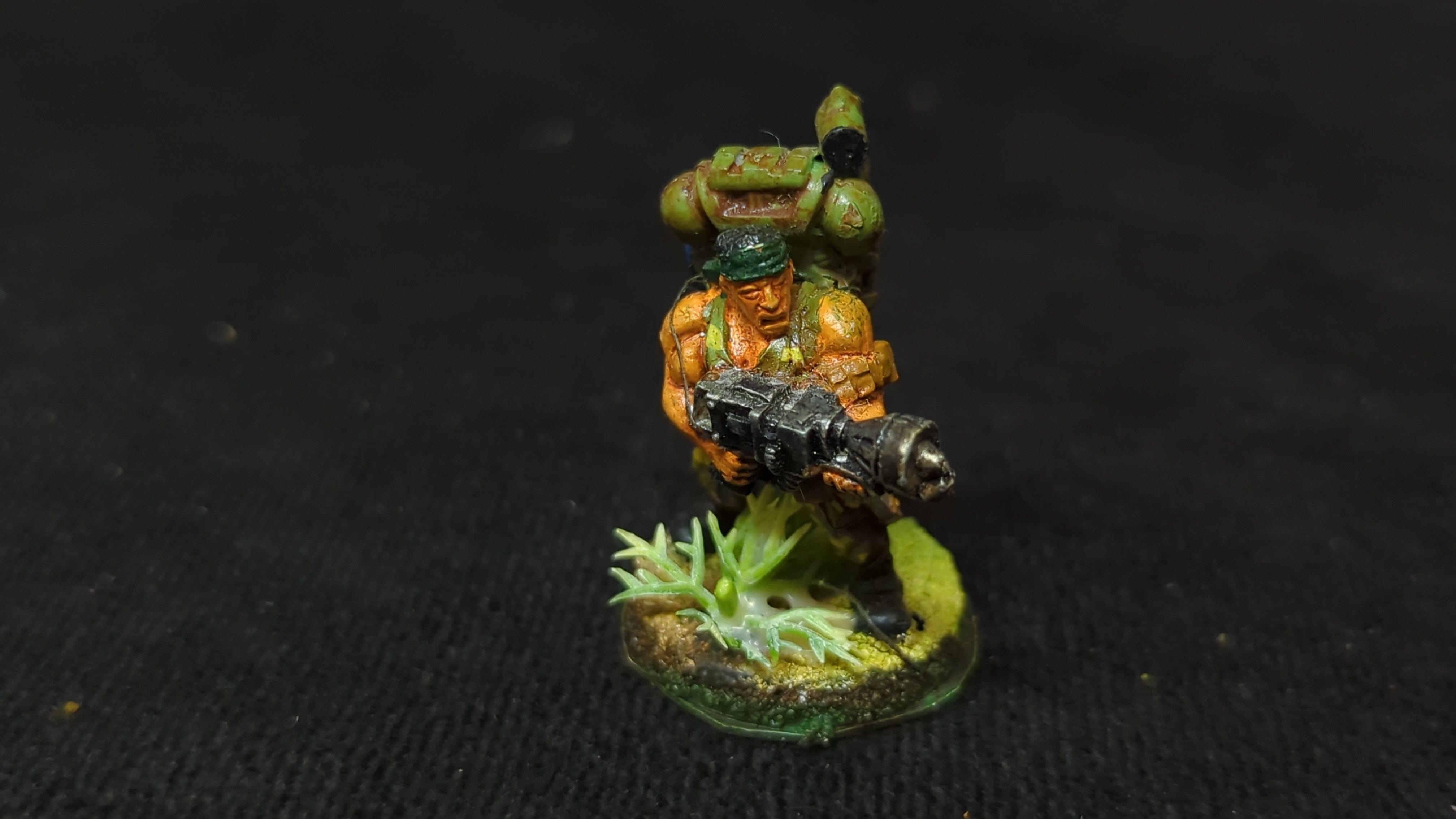 Warhammer 40k Astra Mlitarum Catachan Jungle Fighters with Flamer x1 OOP Painted