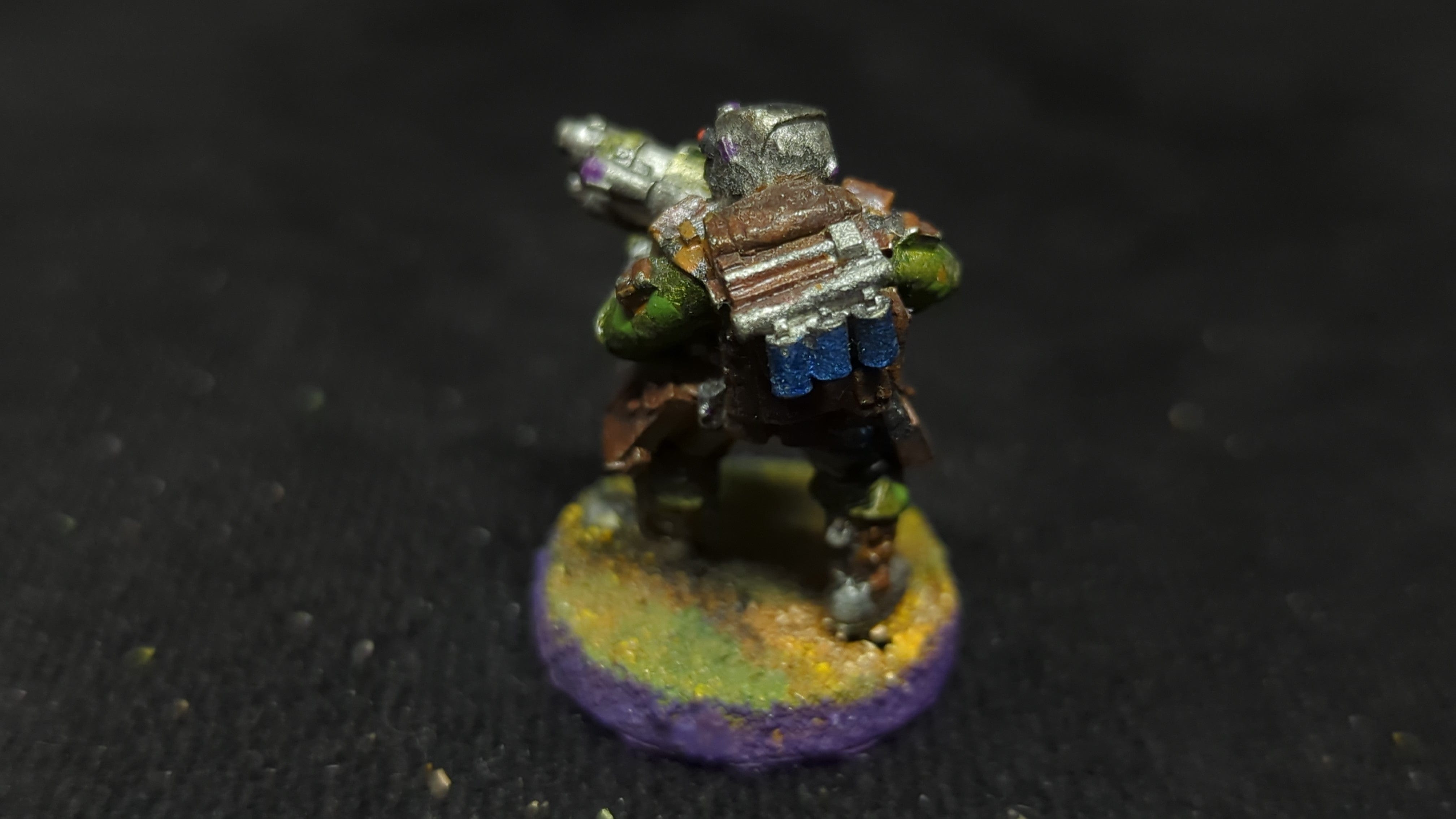 Warhammer 40k Astra Militarum Storm Trooper Grenade Launcher x1 OOP Painted