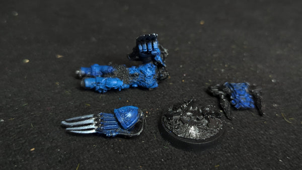 Warhammer 40k Wolf Guard with Lightning Claws x1