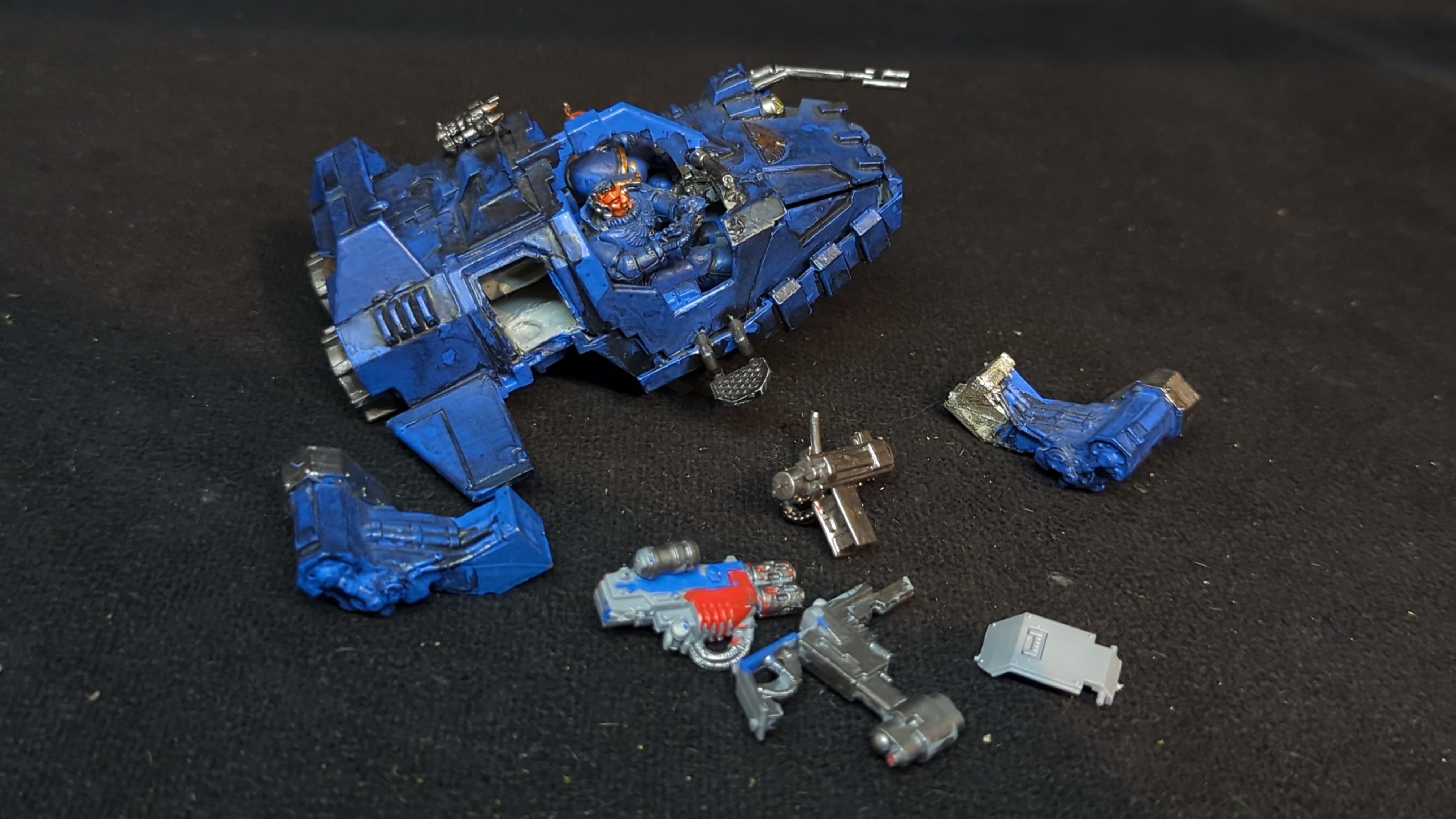 Warhammer 40k Space Marine Land Speeder Typhoon (metal) x1