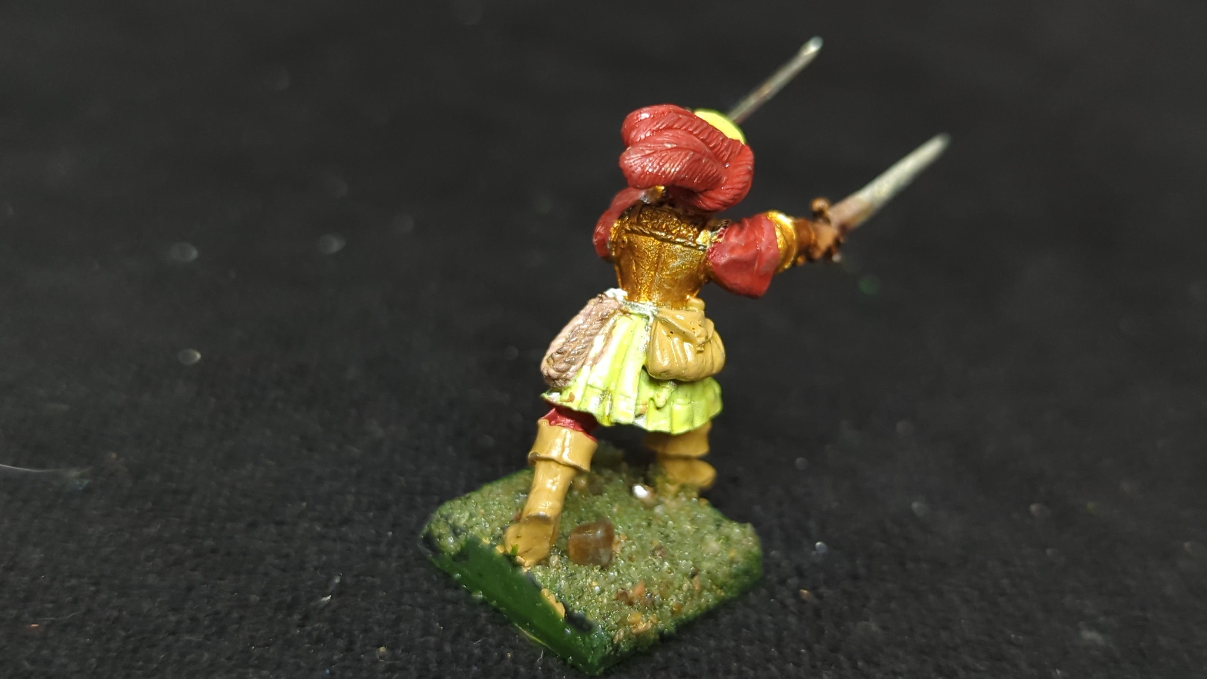 Warhammer Mordheim Marienburg Captain x1 OOP Painted
