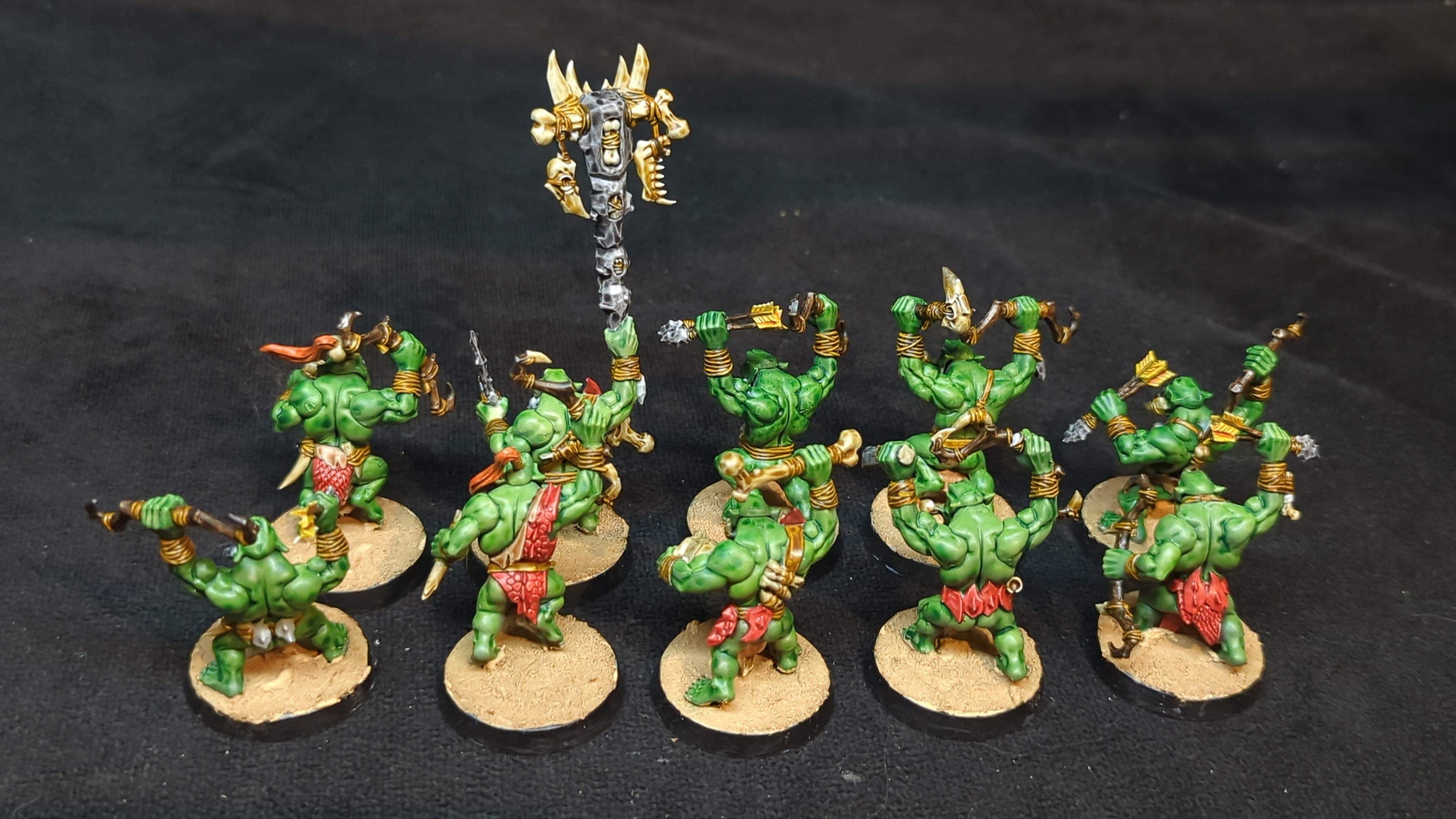 The Old World Orks Savages Archers x10 OOP Painted