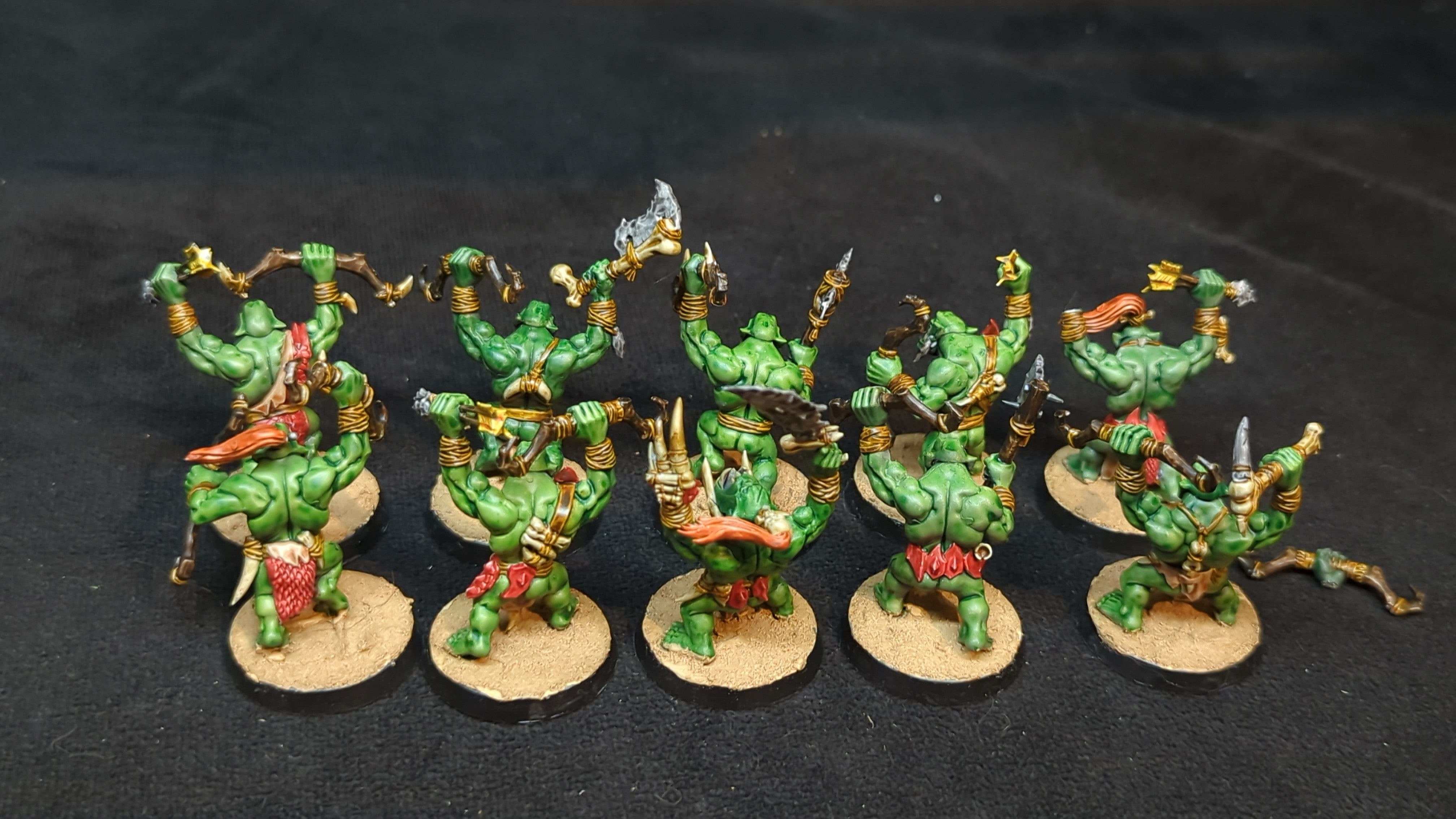 The Old World Orks Savages Archers x10 OOP Painted