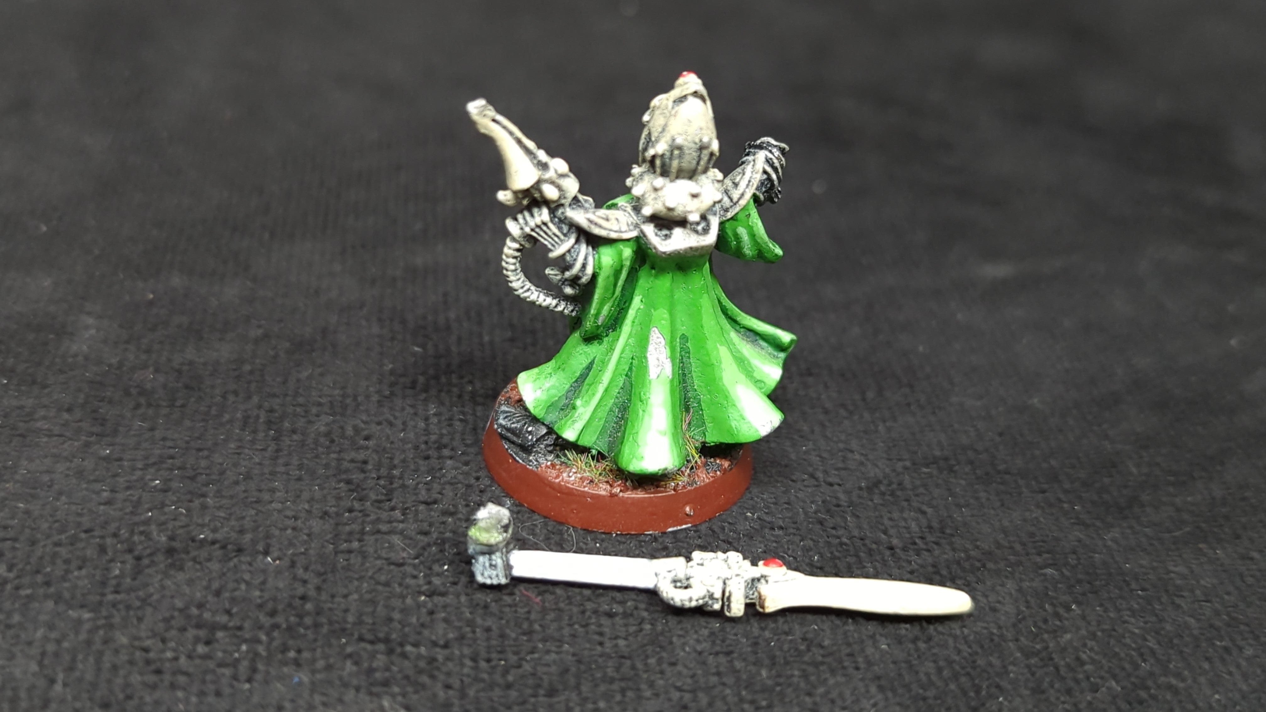 Warhammer 40k Aeldari Farseer (OOP Metal) x1 OOP Painted