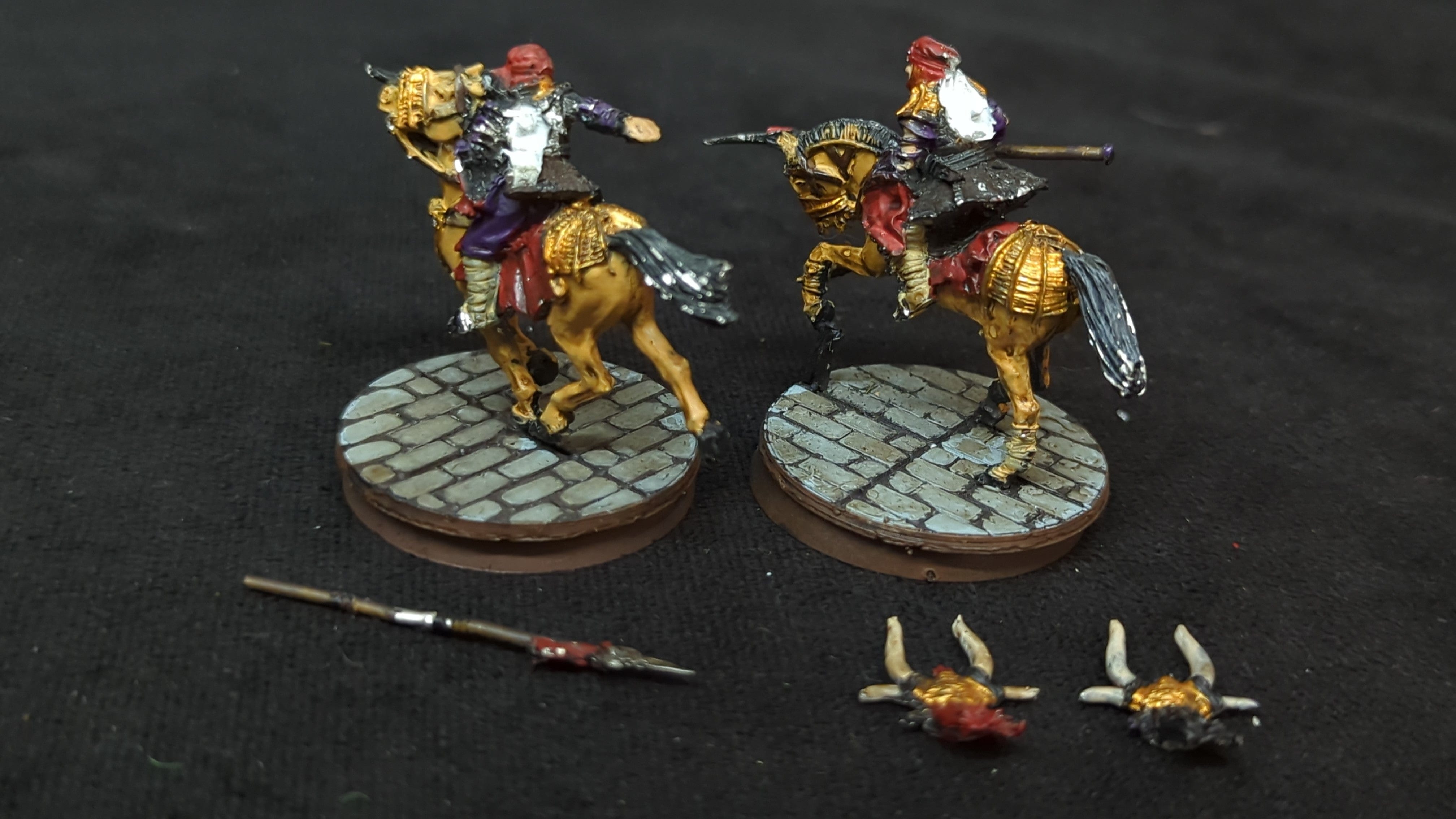 Lord of the Rings Middle-Earth Middle-earth Serpent Riders x2