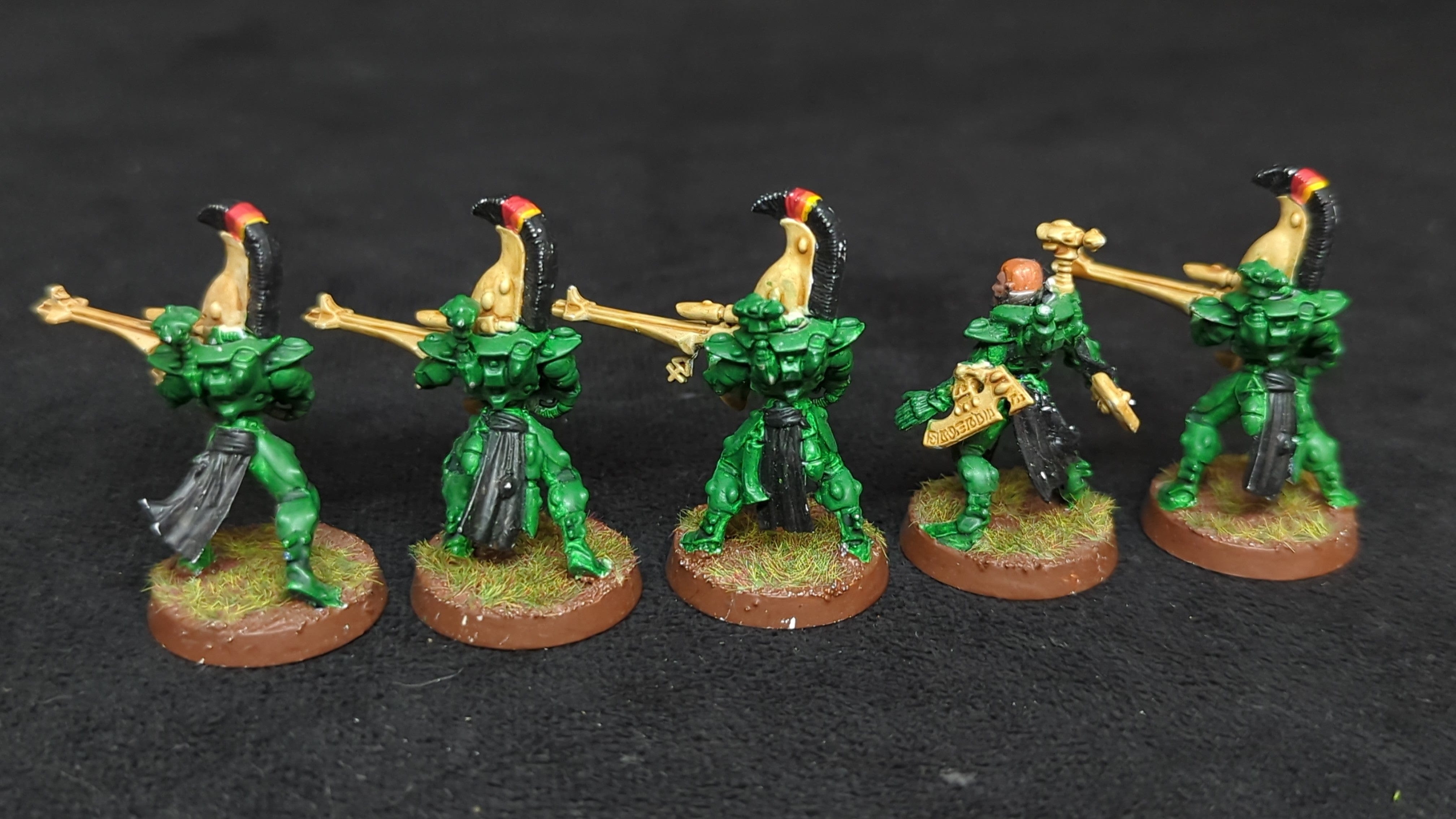 Warhammer 40k Aeldari Dire Avengers x5 Painted