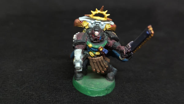 Warhammer 40k Space Marine Captain  (OOP) x1 OOP Painted