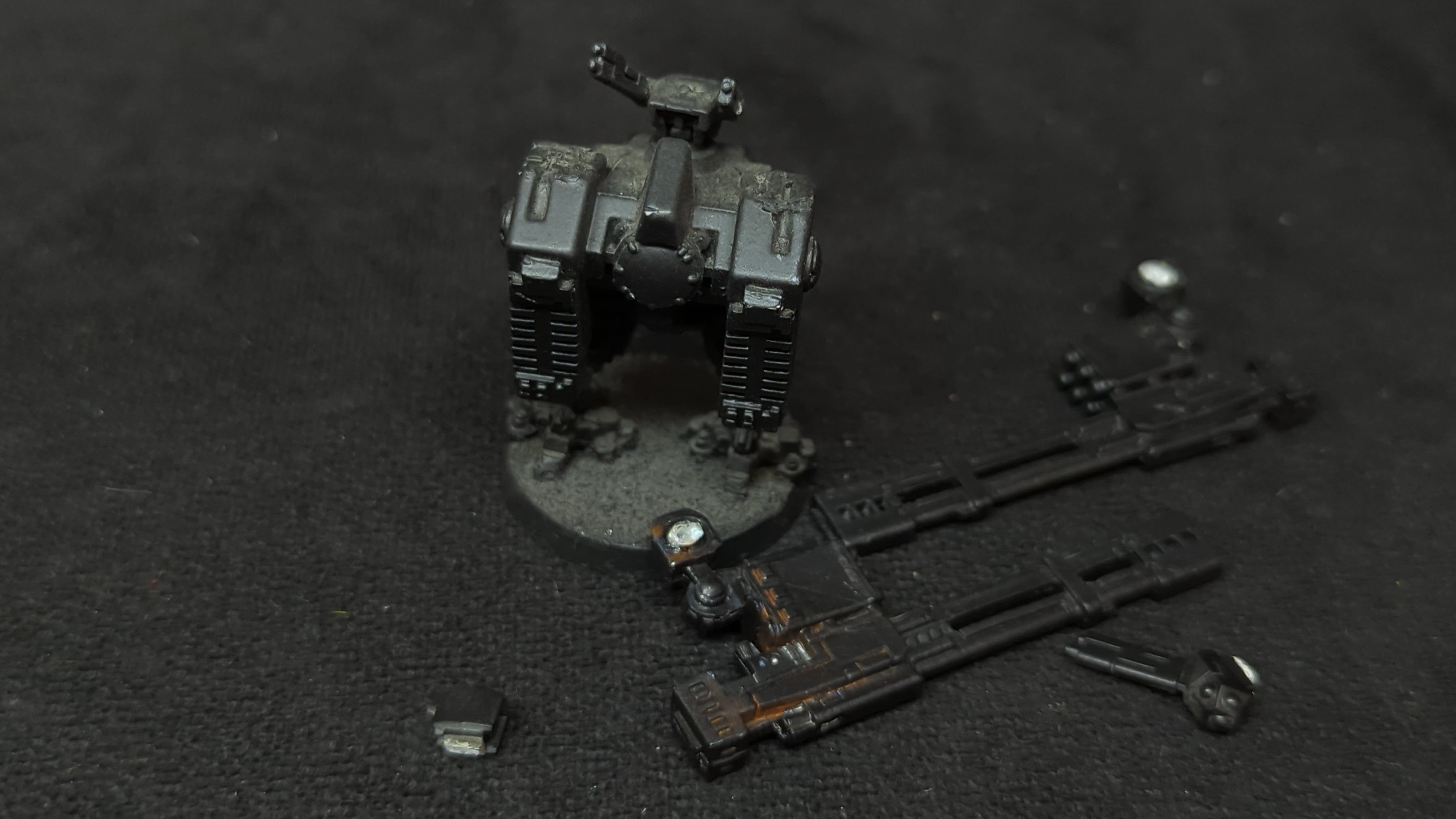Warhammer 40k T'au Empire XV88 Broadside Battlesuit (OOP) x1