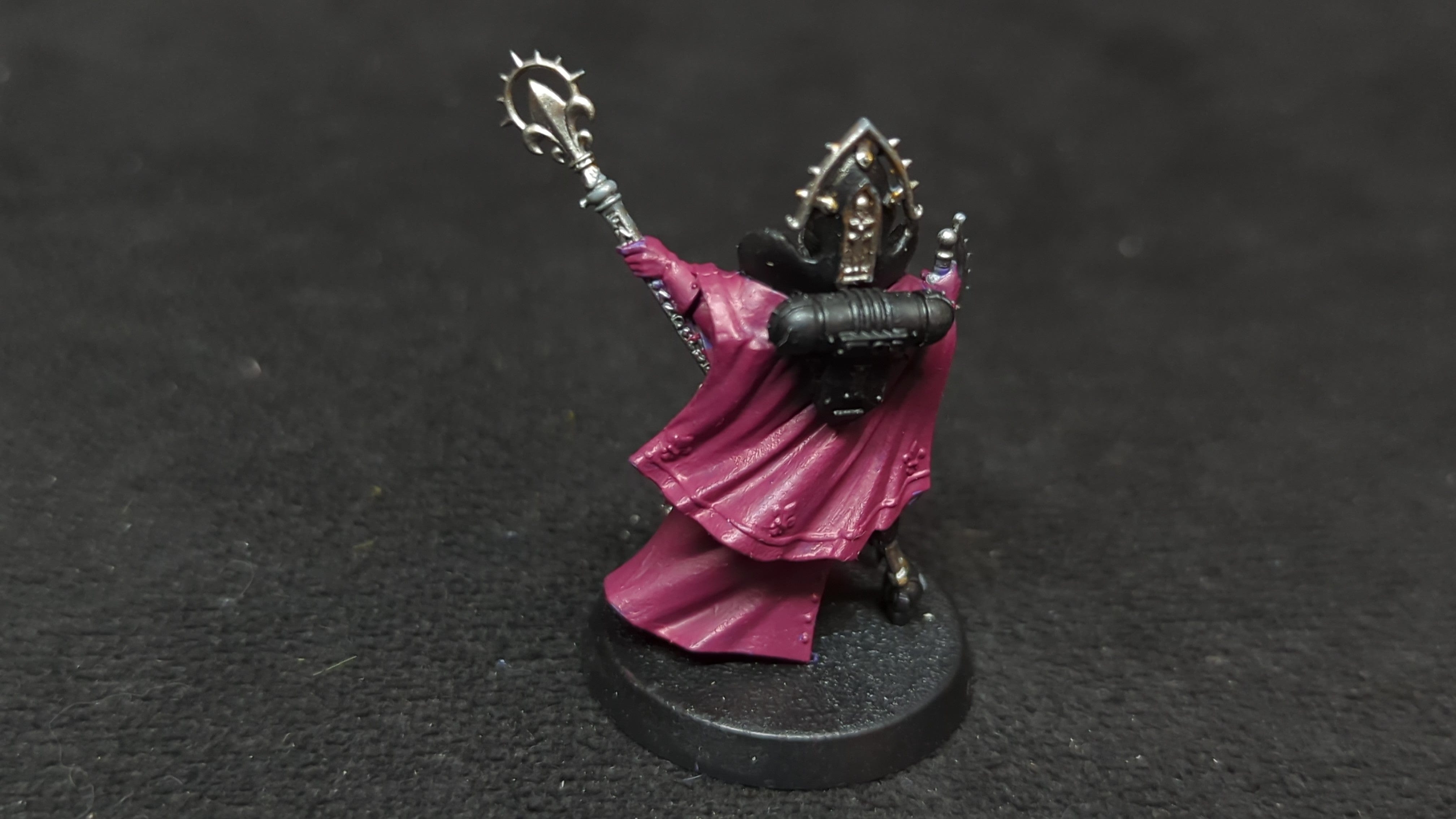 Warhammer 40k Adepta Sororitas Canoness x1