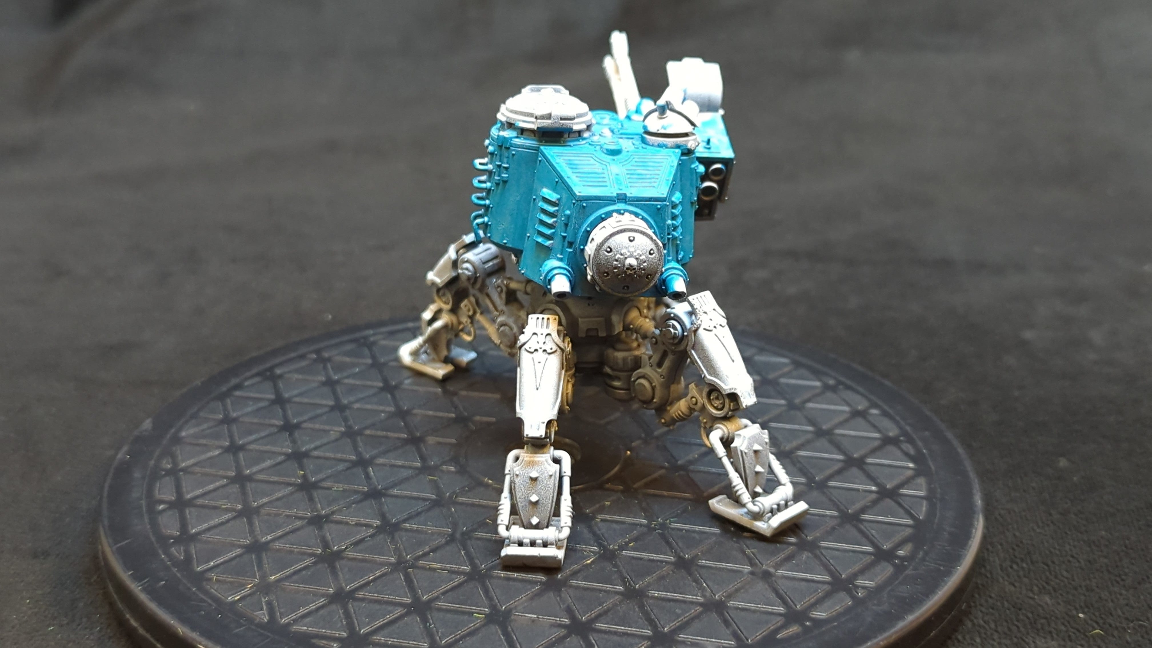 Warhammer 40k Adeptus Mechanicus Onager Dunecrawler x1