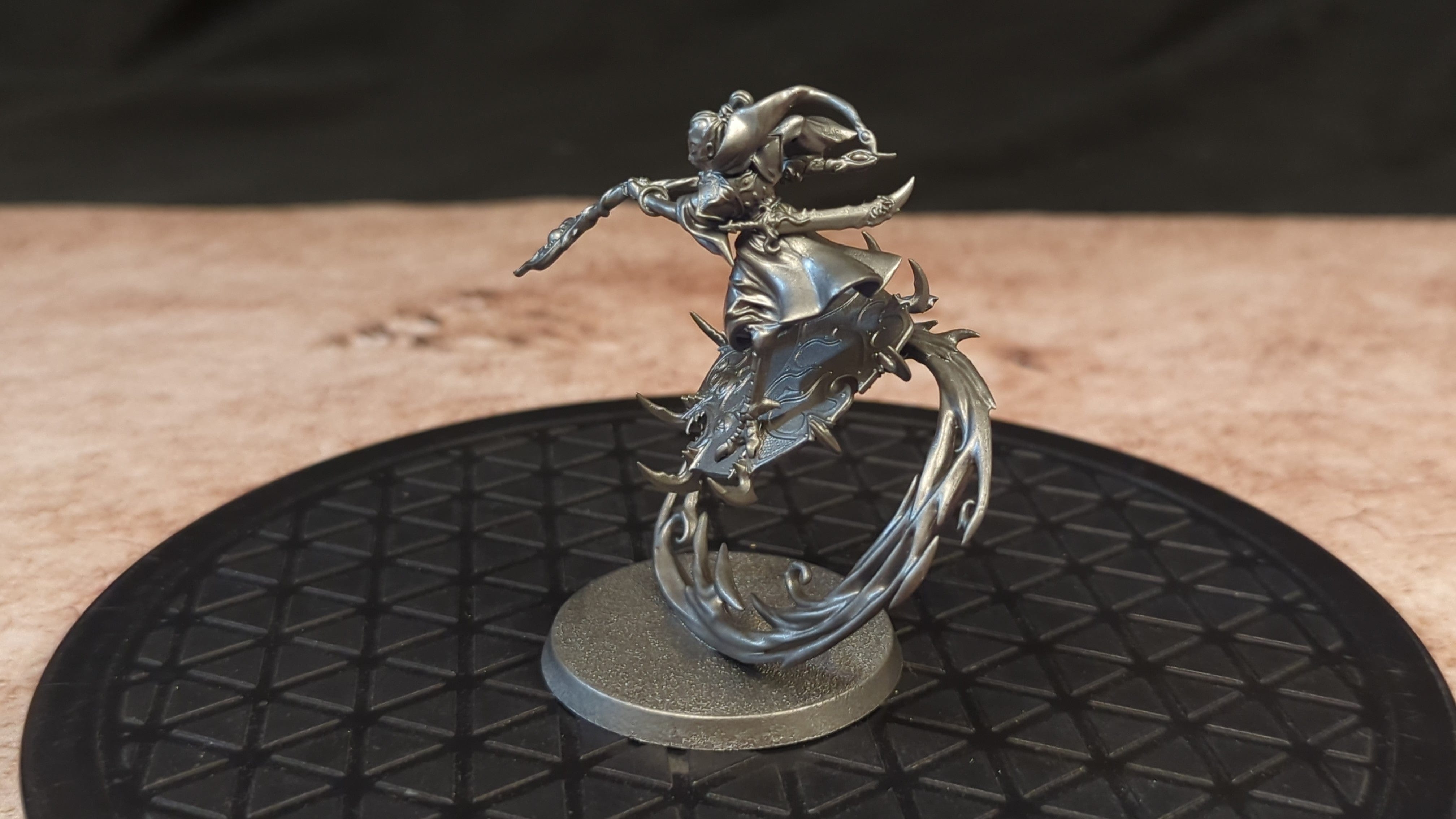 Age of Sigmar Tzeentch Magister on disc x1