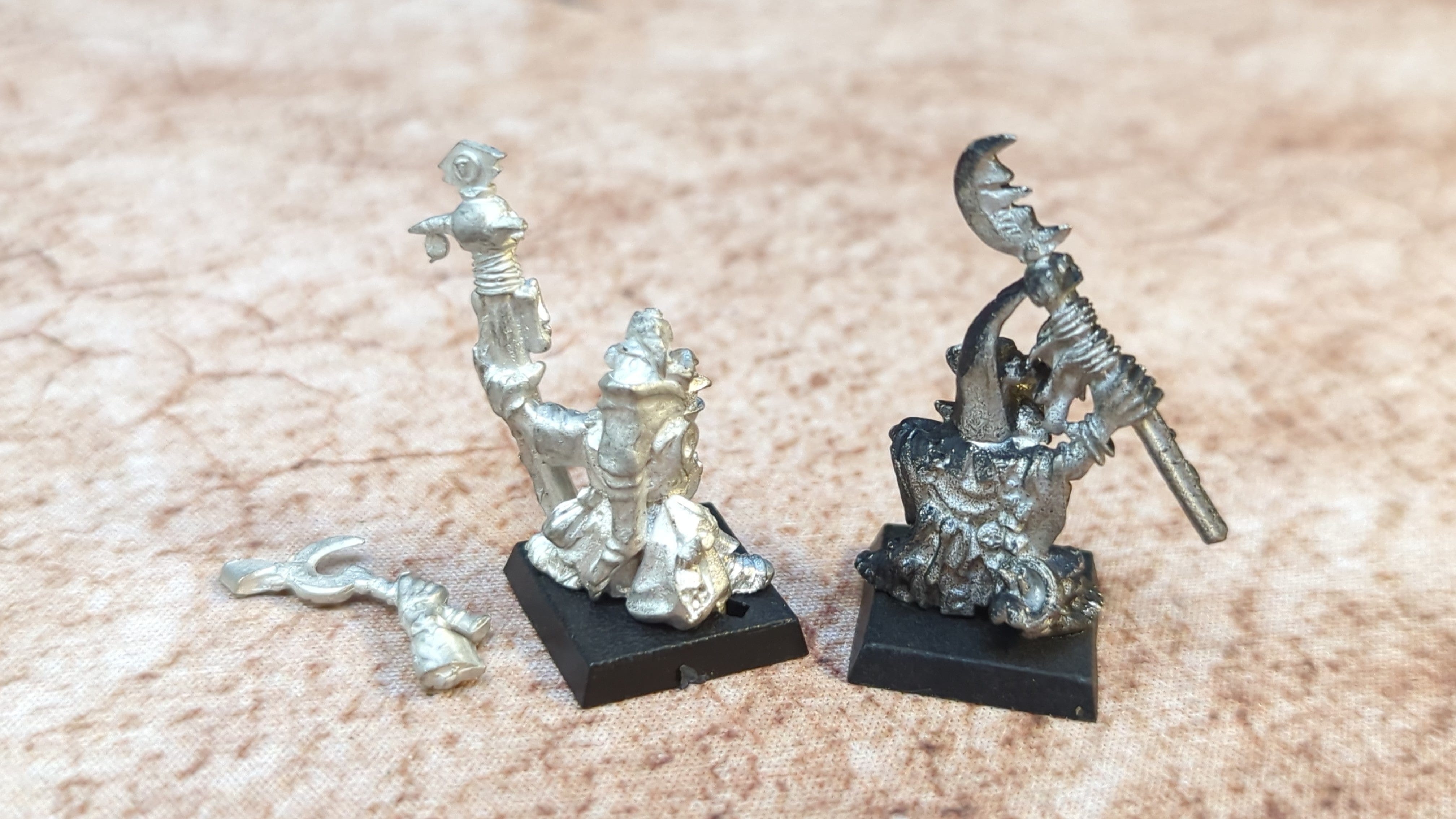 The Old World Orc & Goblin Tribes: Night Goblin Shamans x2