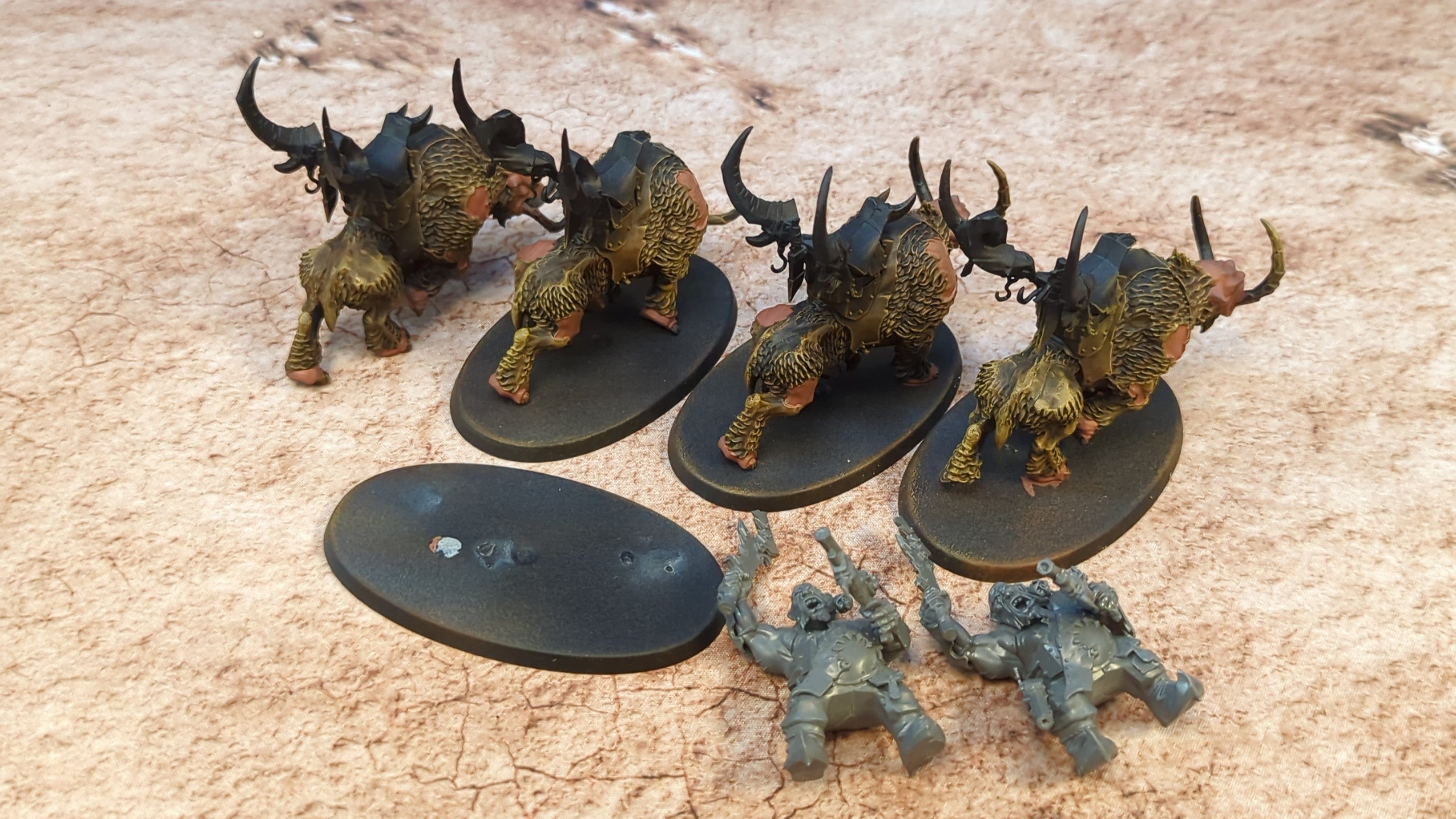 Age of Sigmar Ogor Mawtribes Mournfang Pack x4