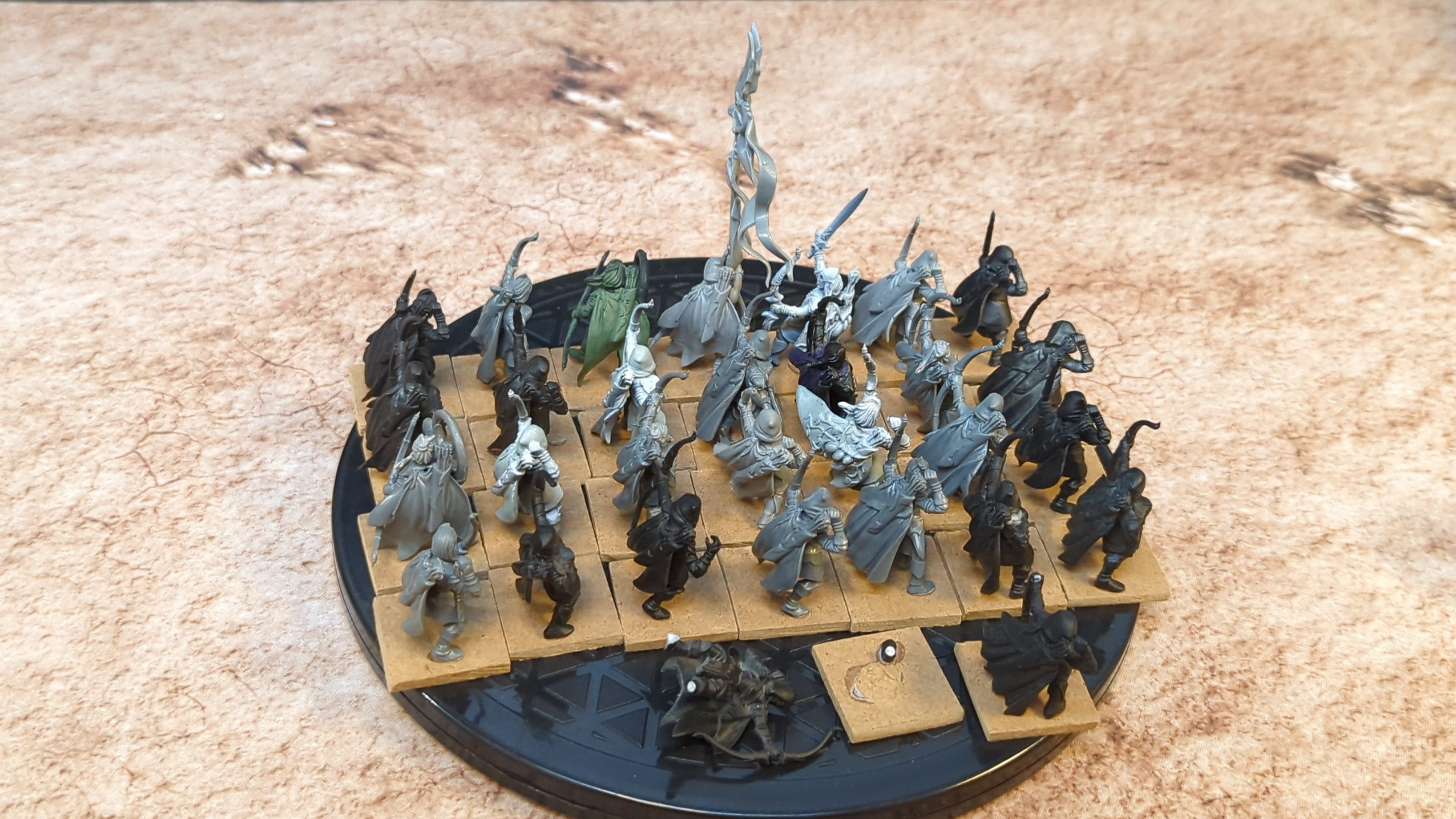 The Old World Glade Guard x30