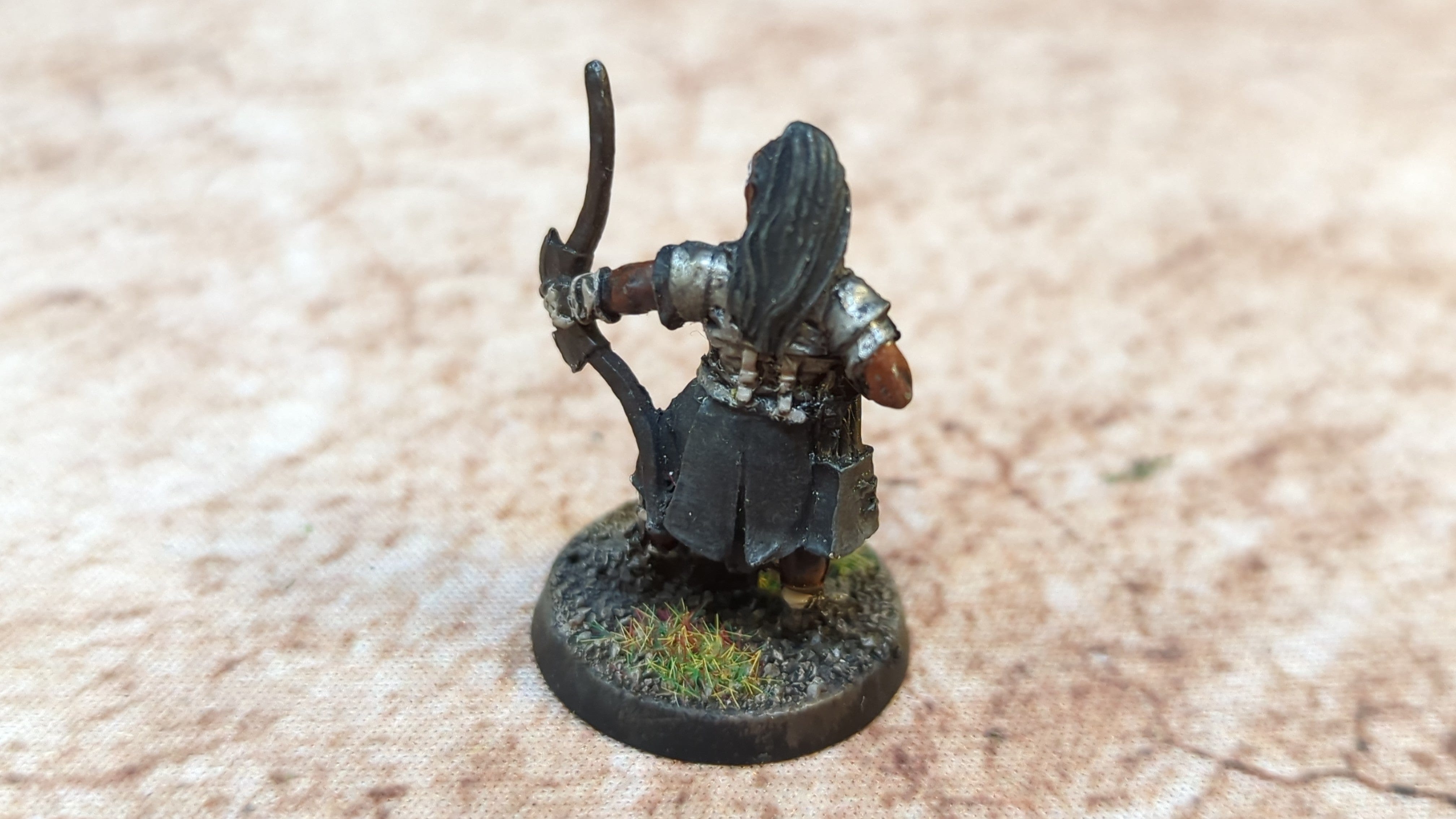 Middle-Earth : Lurtz with bow (OOP Metal) x1 OOP Painted