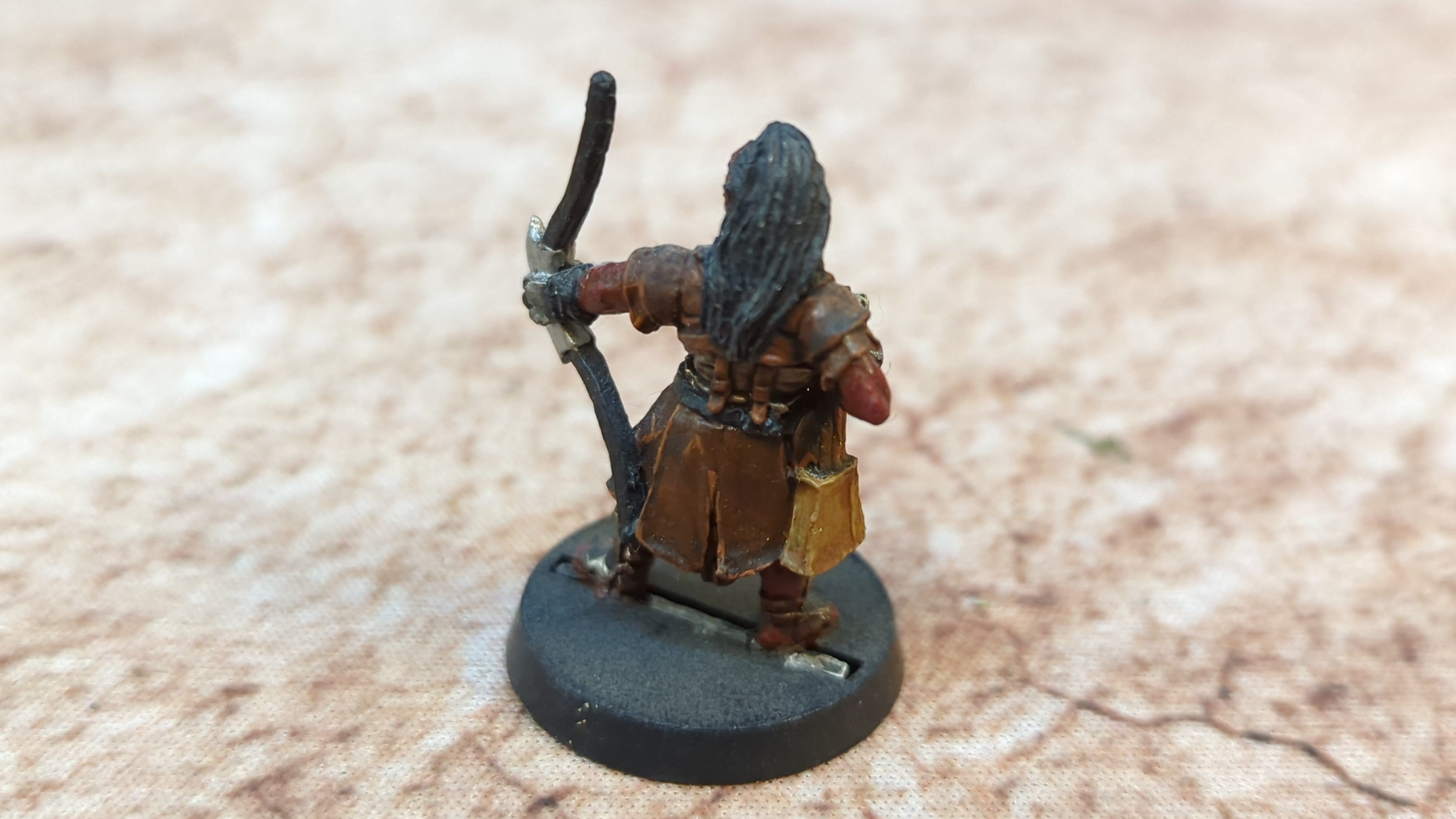 Middle-Earth : Lurtz with bow (OOP Metal) x1 OOP Painted