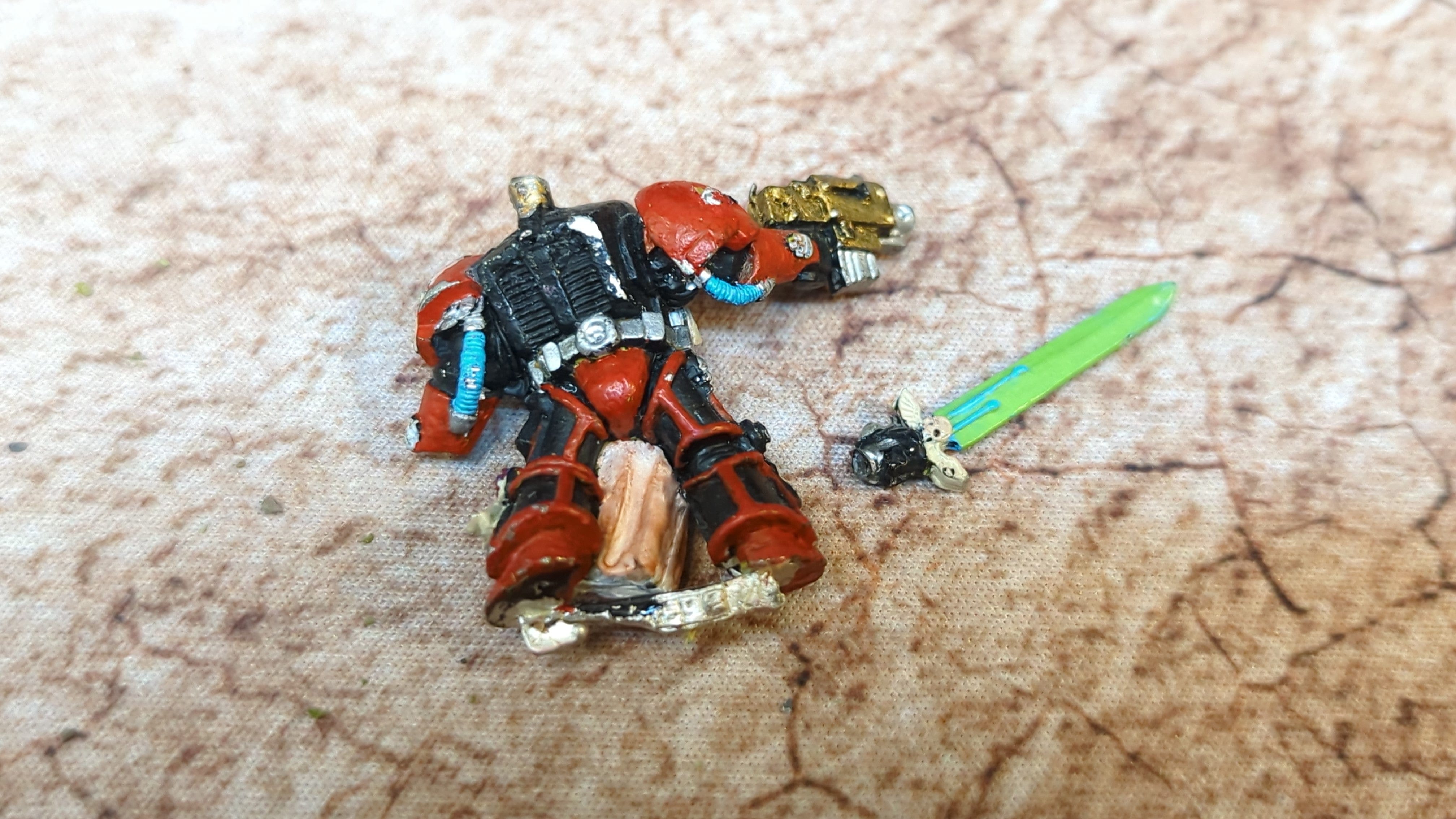 Warhammer 40k Space Marine Captain in Terminator Armor (OOP Metal) x1 OOP Painted