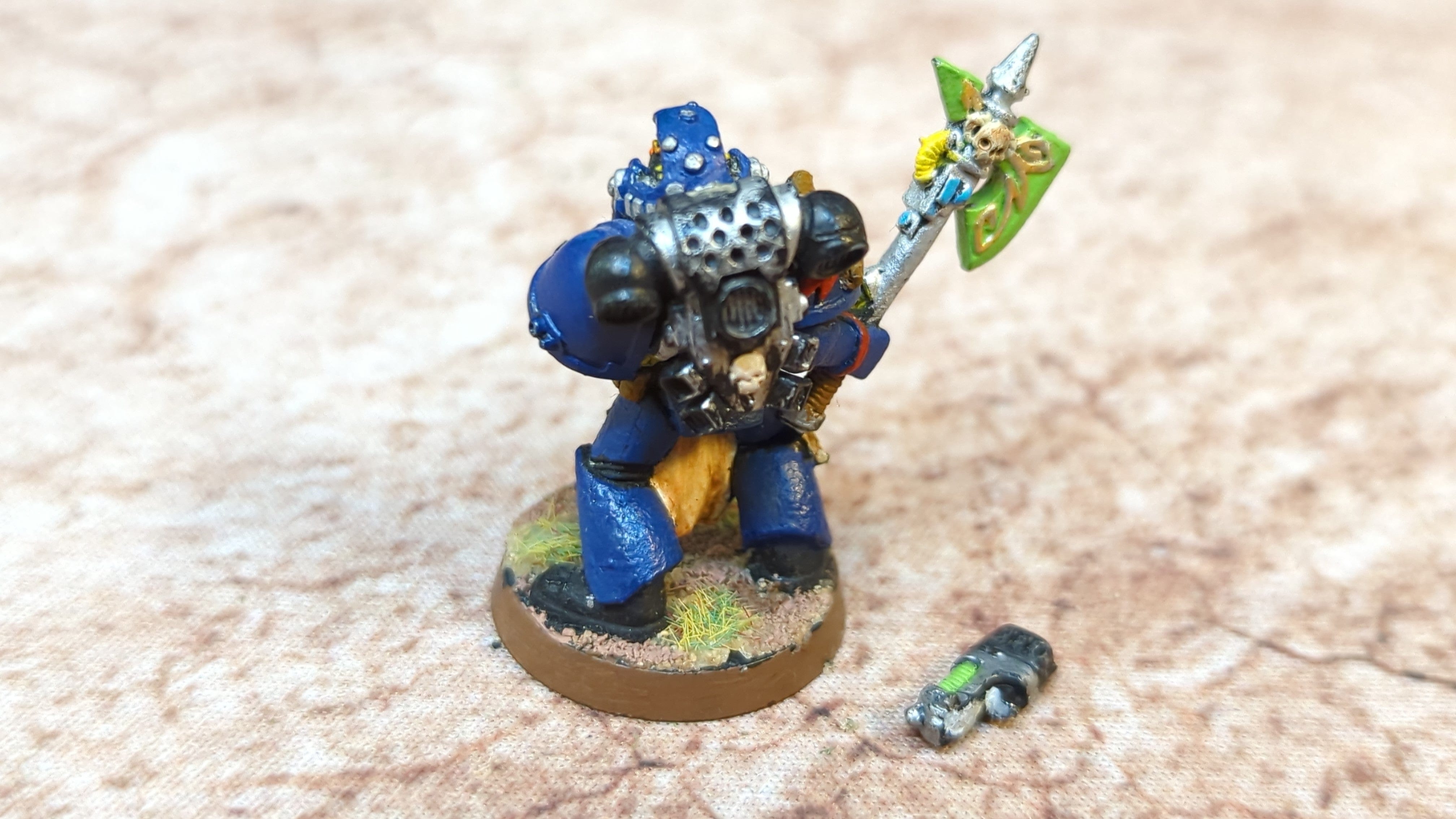 Warhammer 40k Space Marine Codicier (OOP Metal) x1 OOP Painted