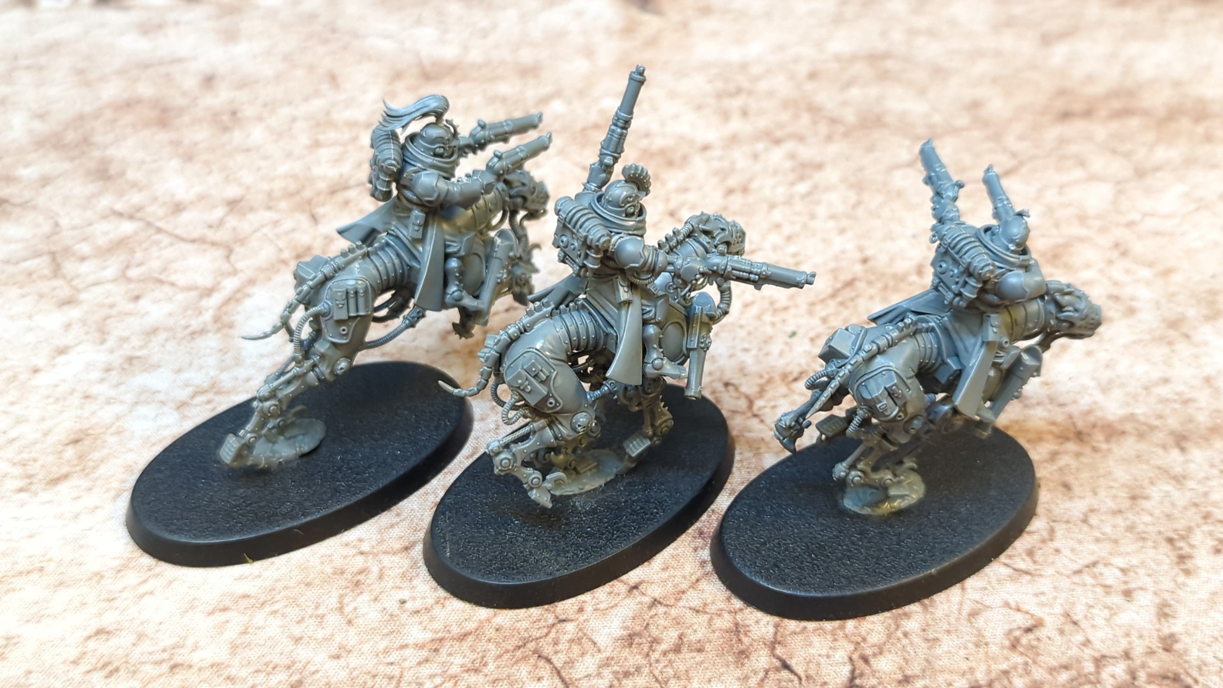 Warhammer 40k Adeptus Mechanicus Sulphurhounds x3