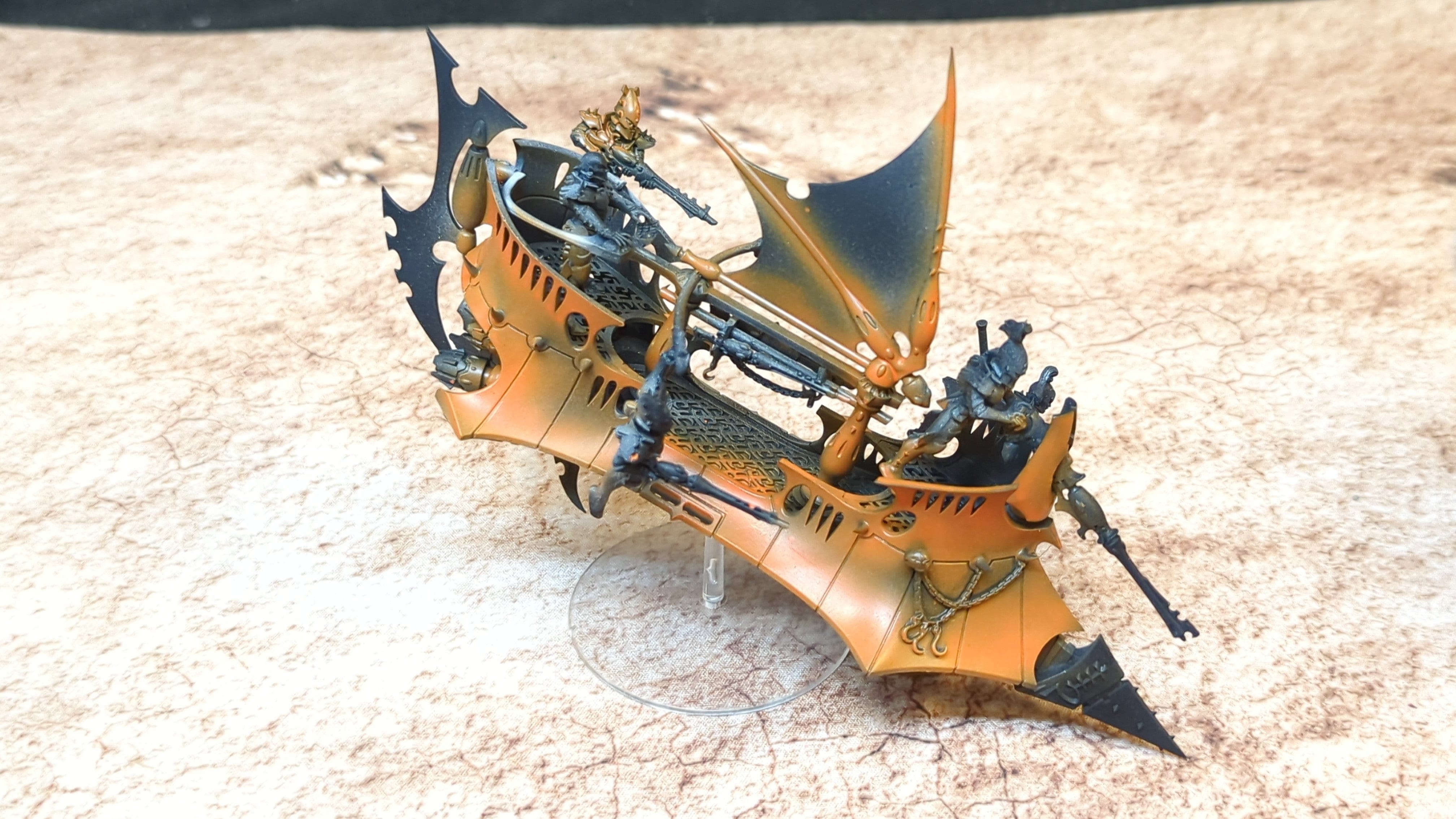 Warhammer 40k Drukhari Raider x1