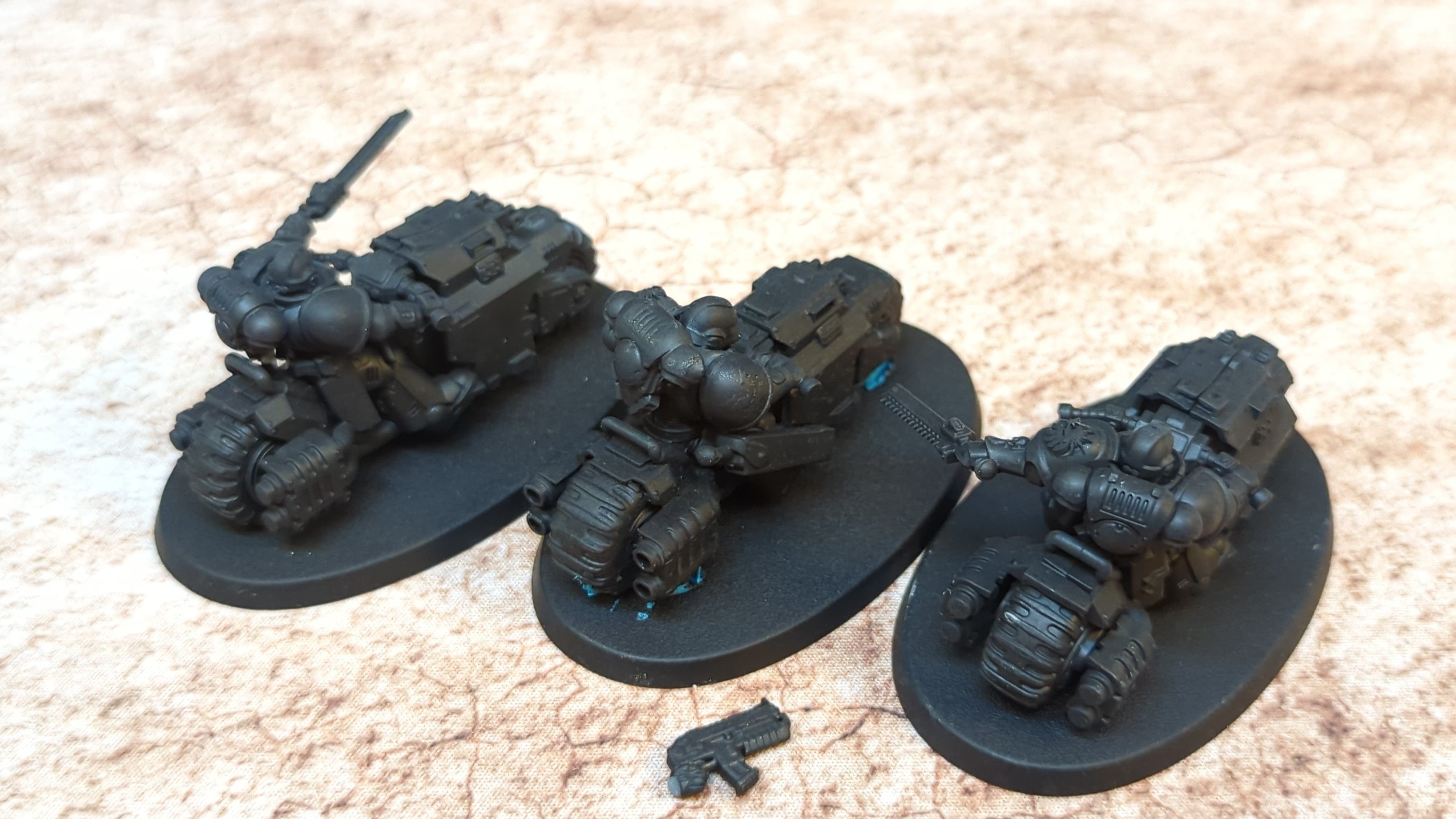 Warhammer 40k Space Marines Outriders x3