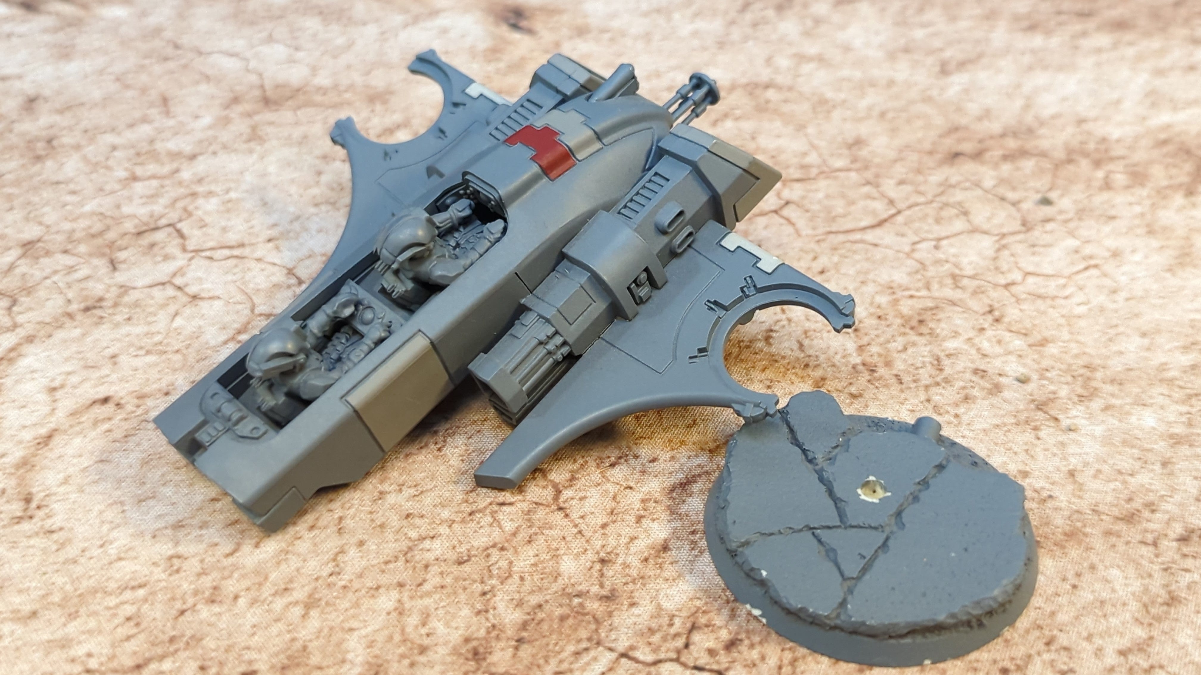 Warhammer 40k T'au Empire TX4 Piranha x1