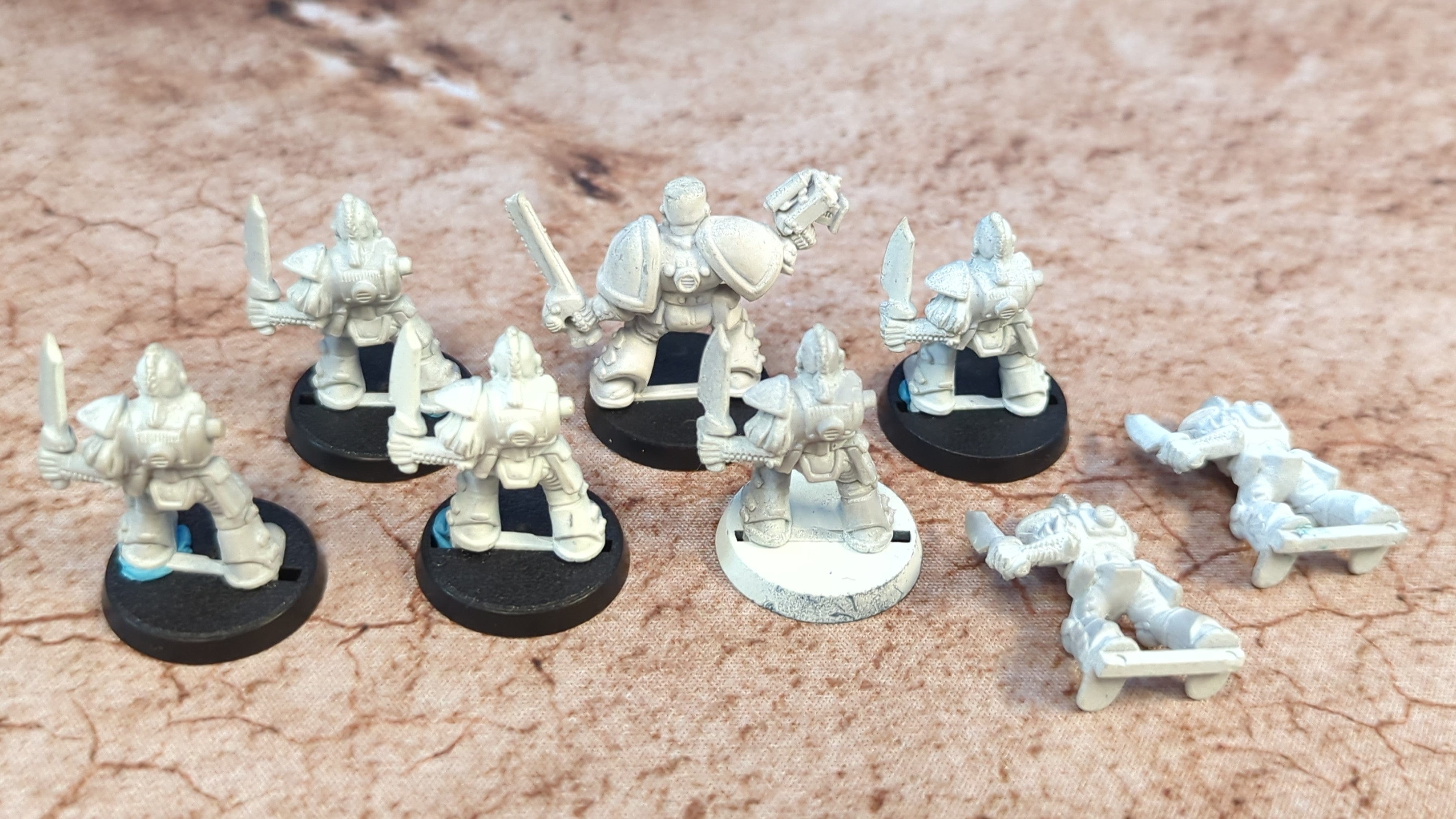 Warhammer 40k Space marine scout (tyranid attack - missing arms) x8