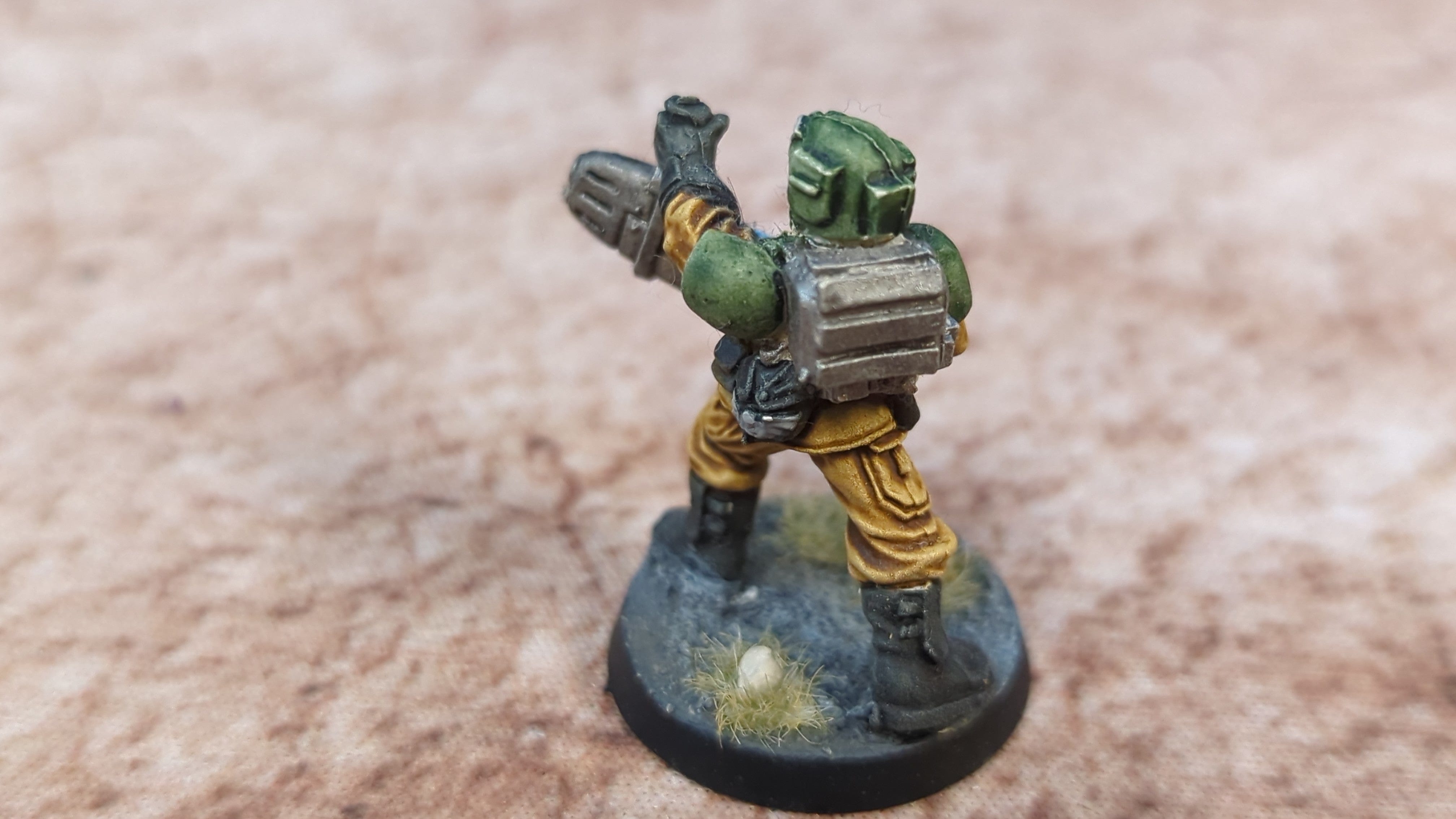 Warhammer 40k Astra Milliatarum Cadian Trooper with Plasma (OOP Metal) x1 OOP Painted