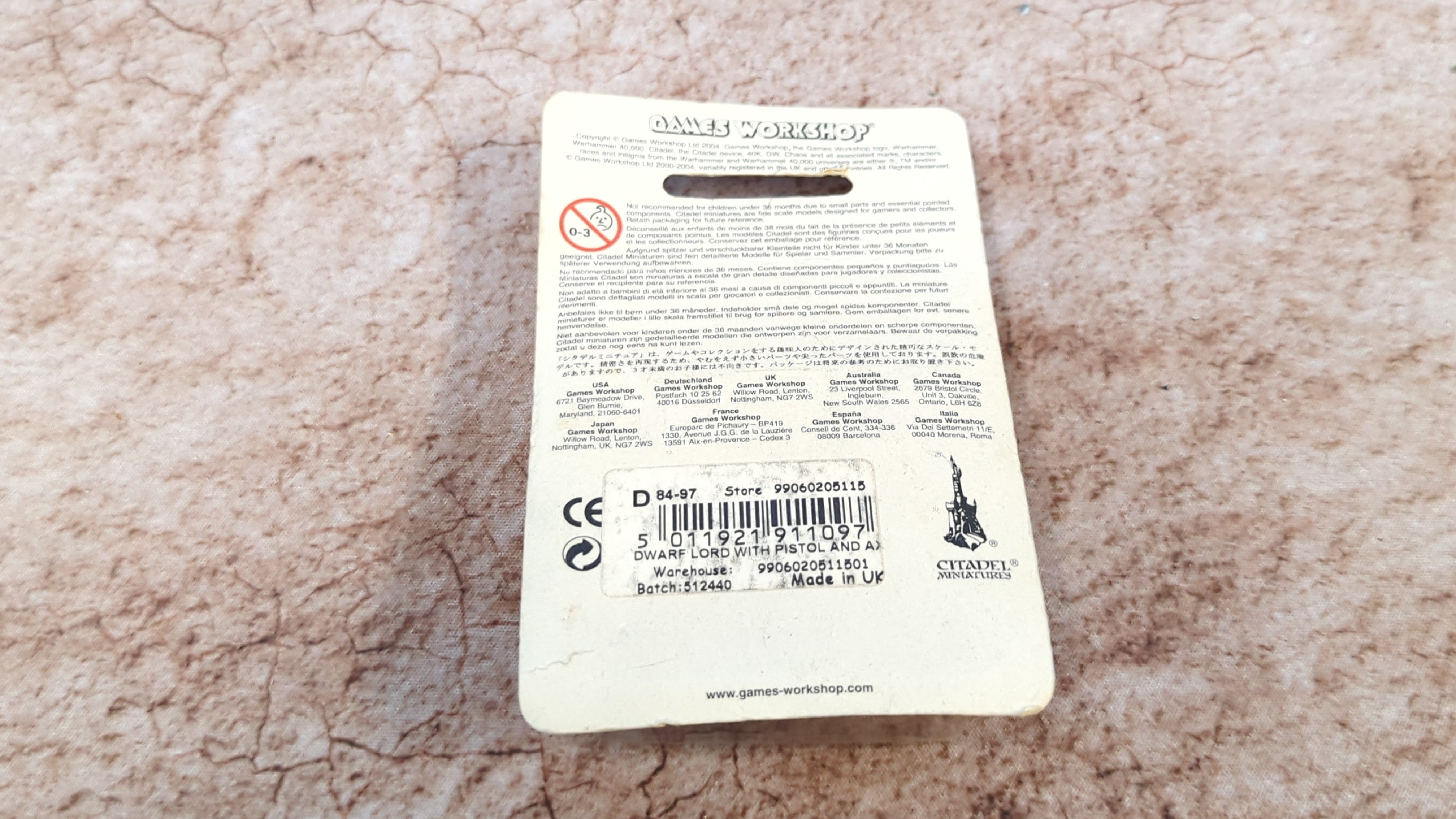 The Old World Warhammer Dwarf Lord with Pistol and Axe (OOP Metal) x1