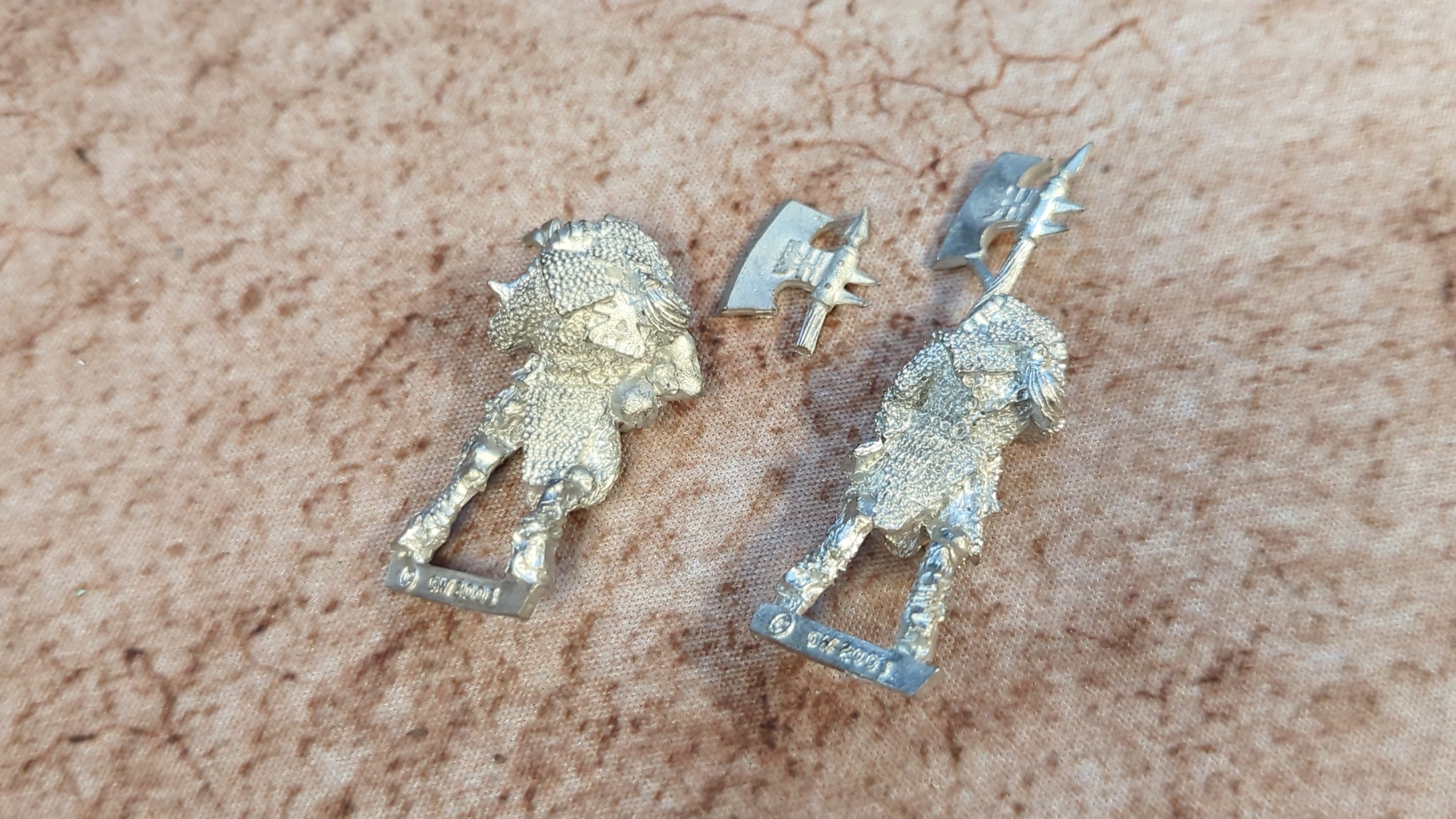 The Old World : Beastmen Khornegors (OOP Metal) x2
