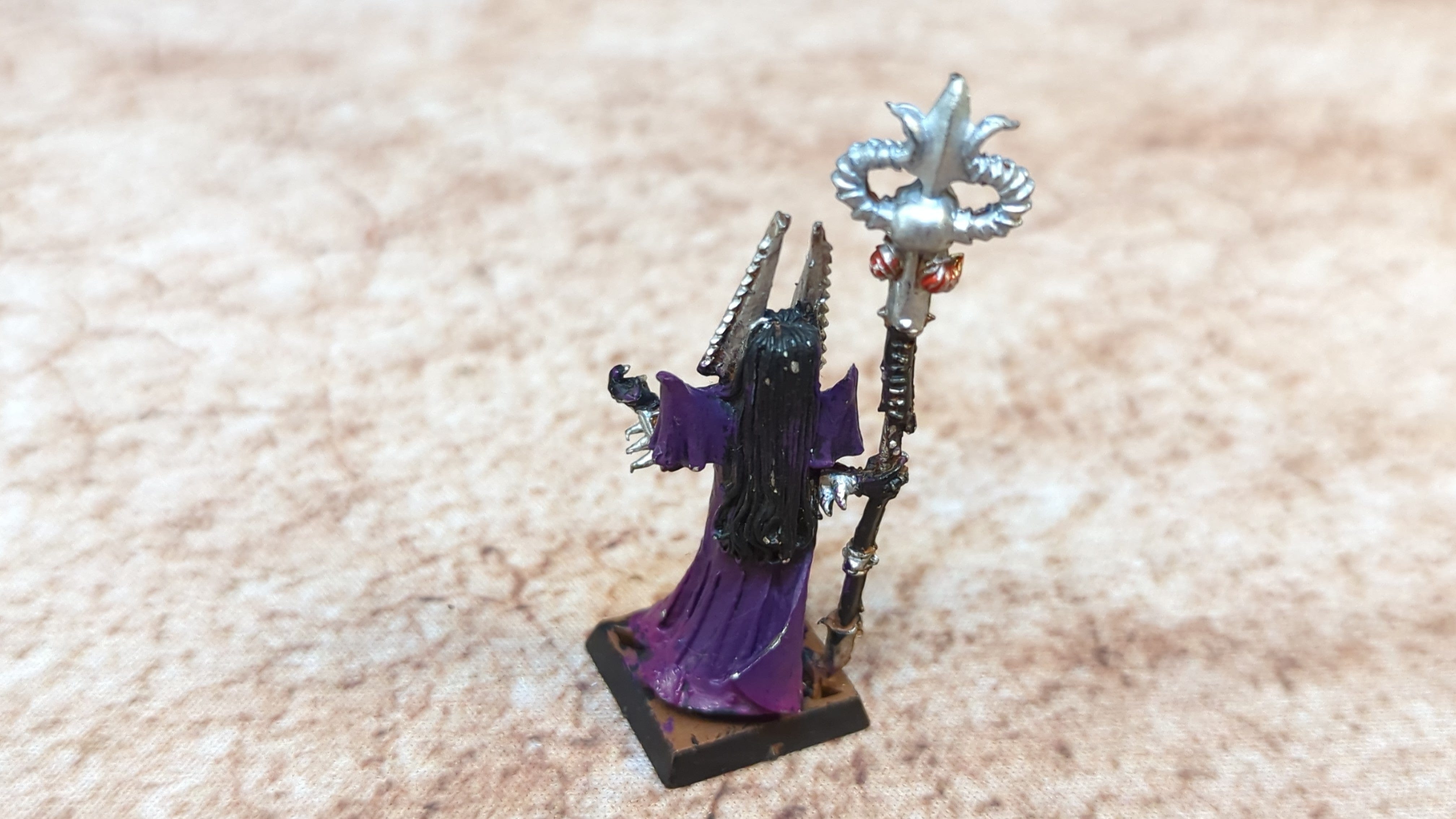 The Old World Dark Elves: Sorceress (OOP) x1 OOP Painted