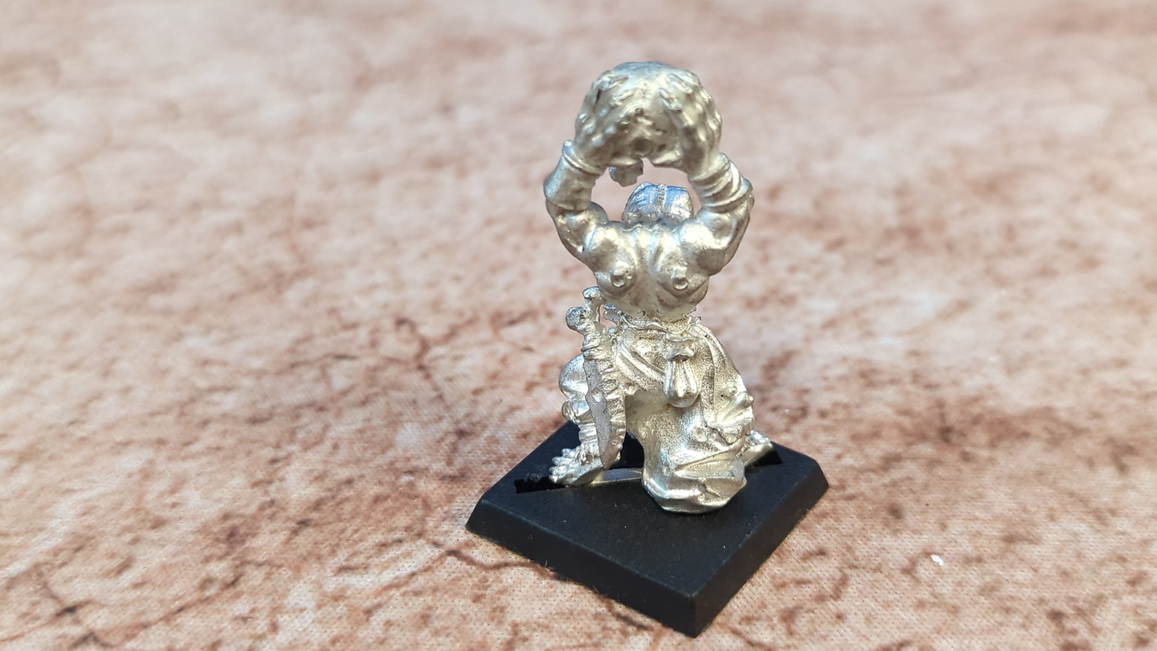 The Old World Savage orc shaman (oop metal) x1