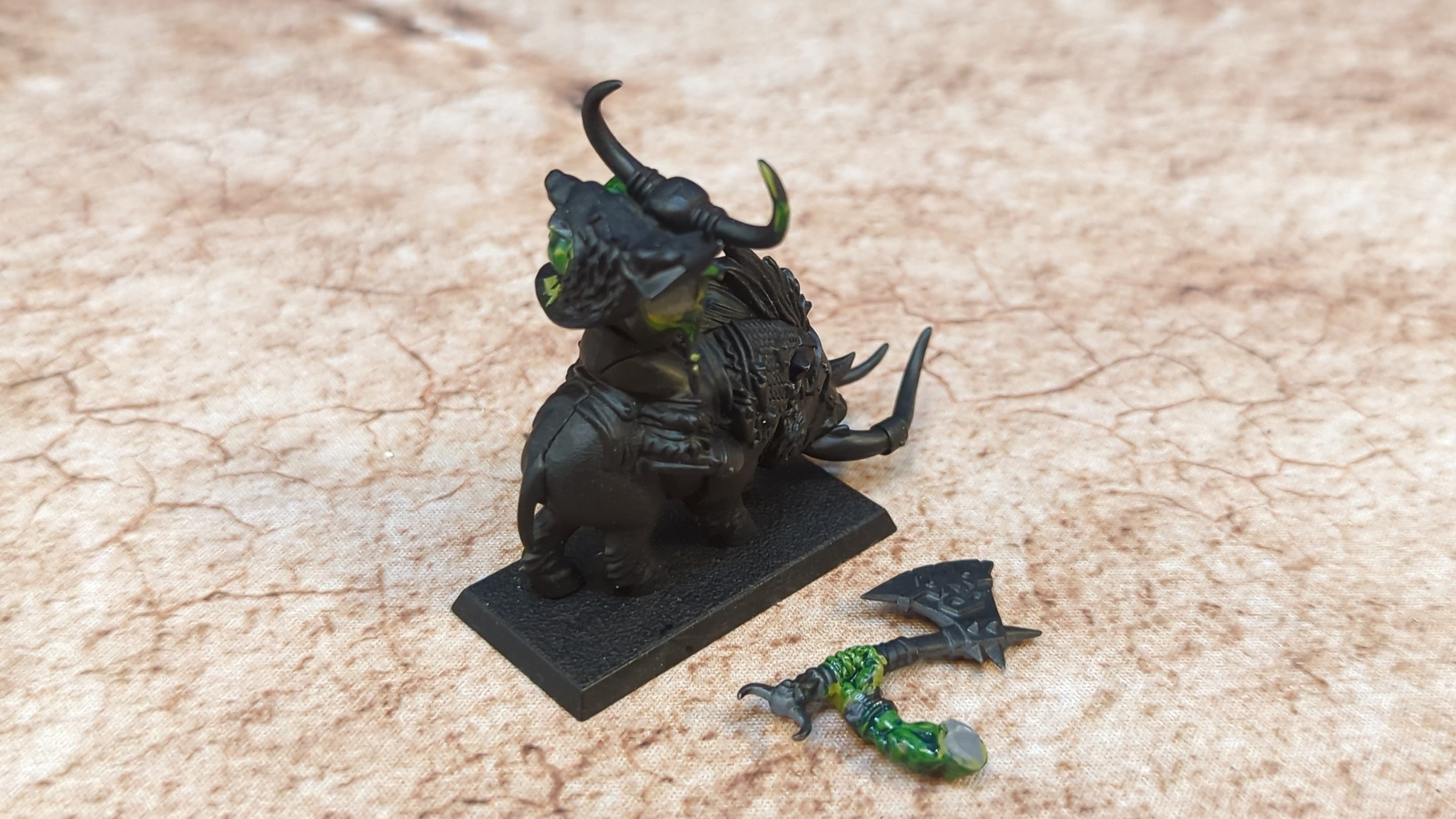 The Old World Orc Bosse on boar x1