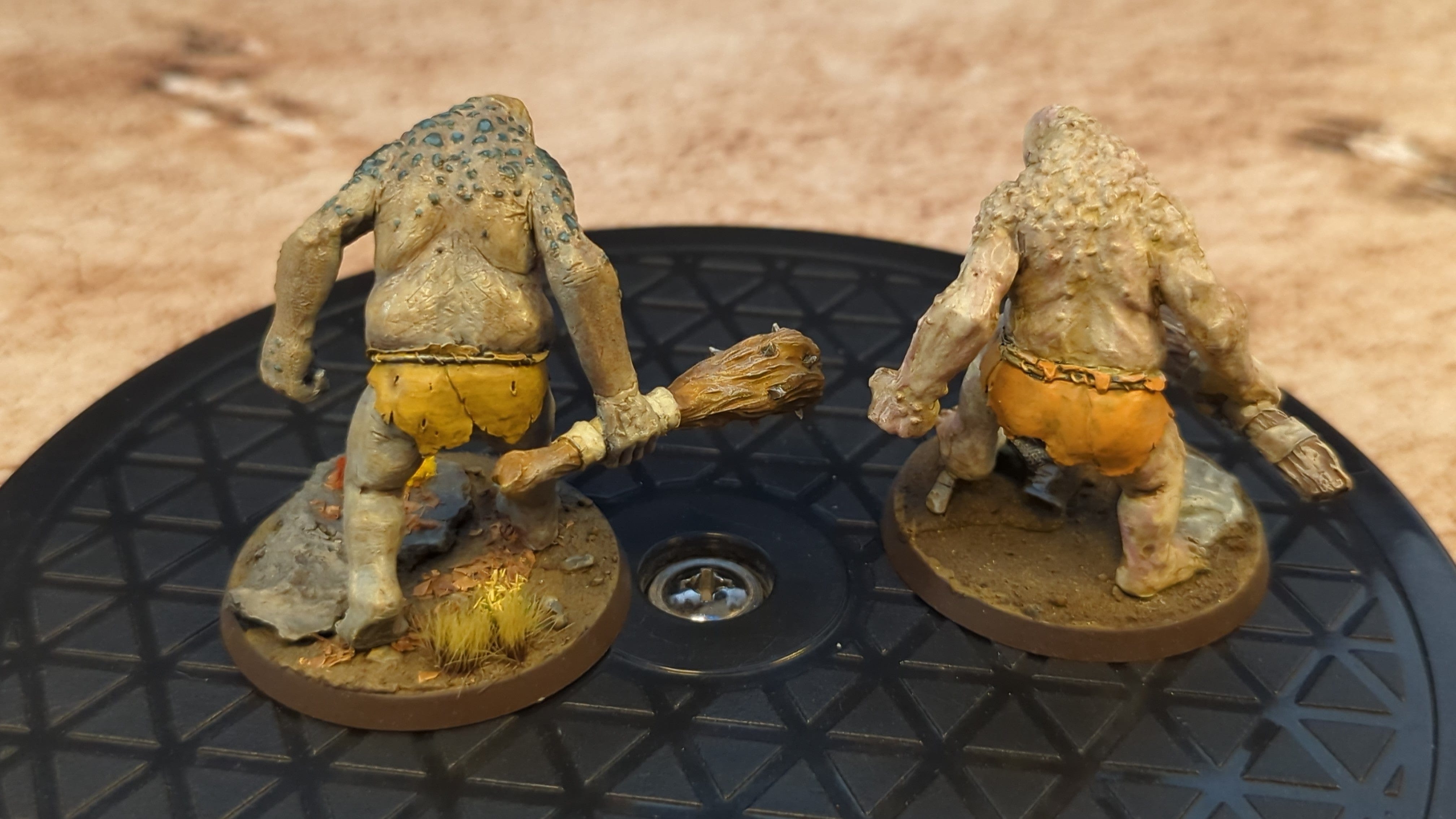 Lord of the Rings Middle-Earth Gundabad Ogres x2