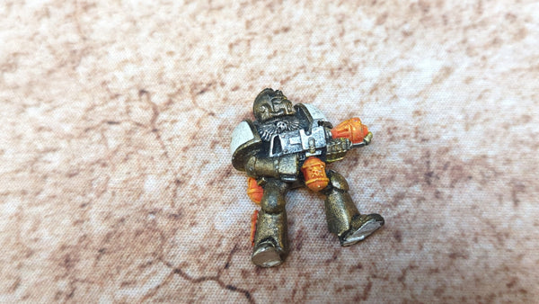 Warhammer 40k Space Marine with flamer (OOP Metal) x1